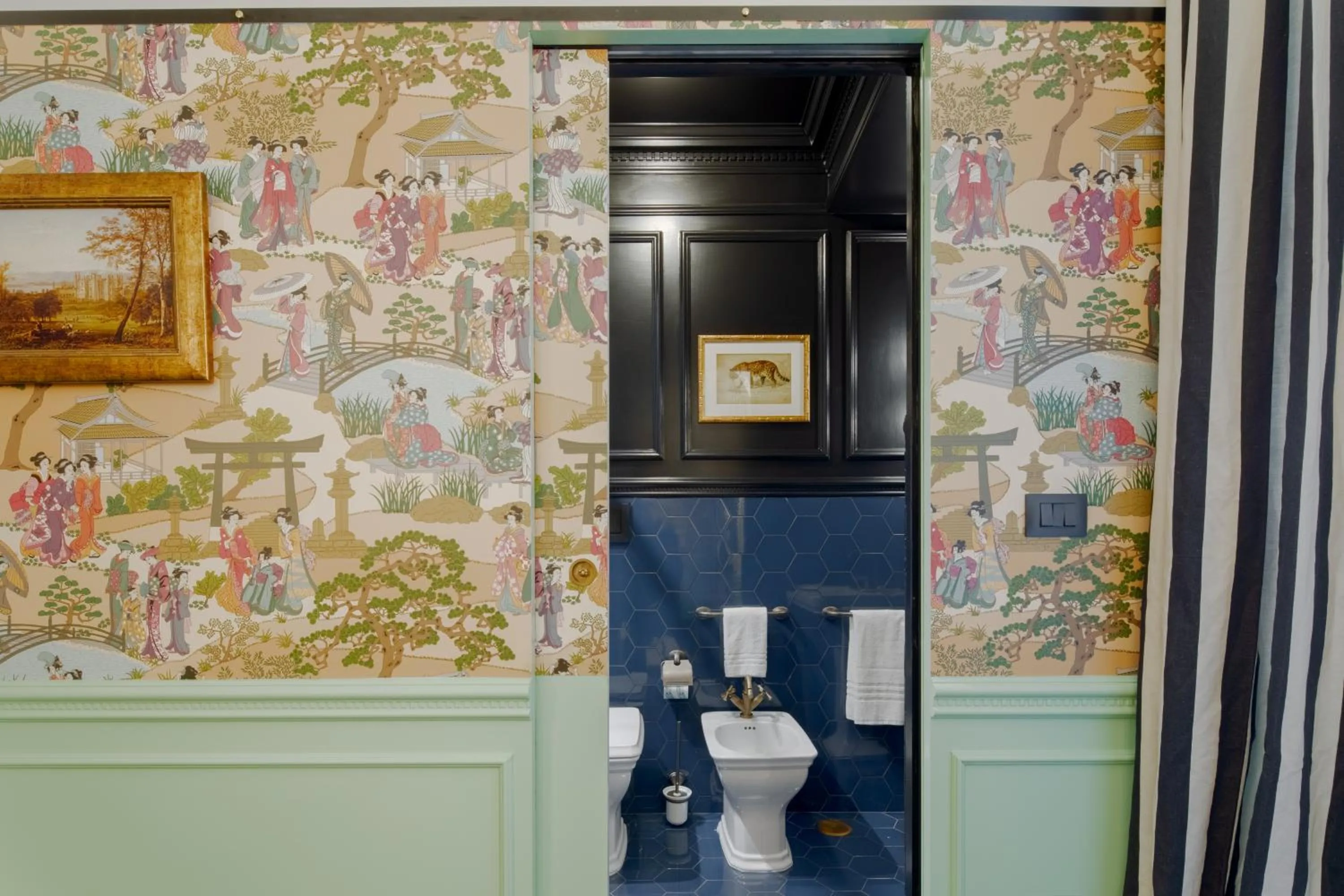 Toilet in V Collection Condotti