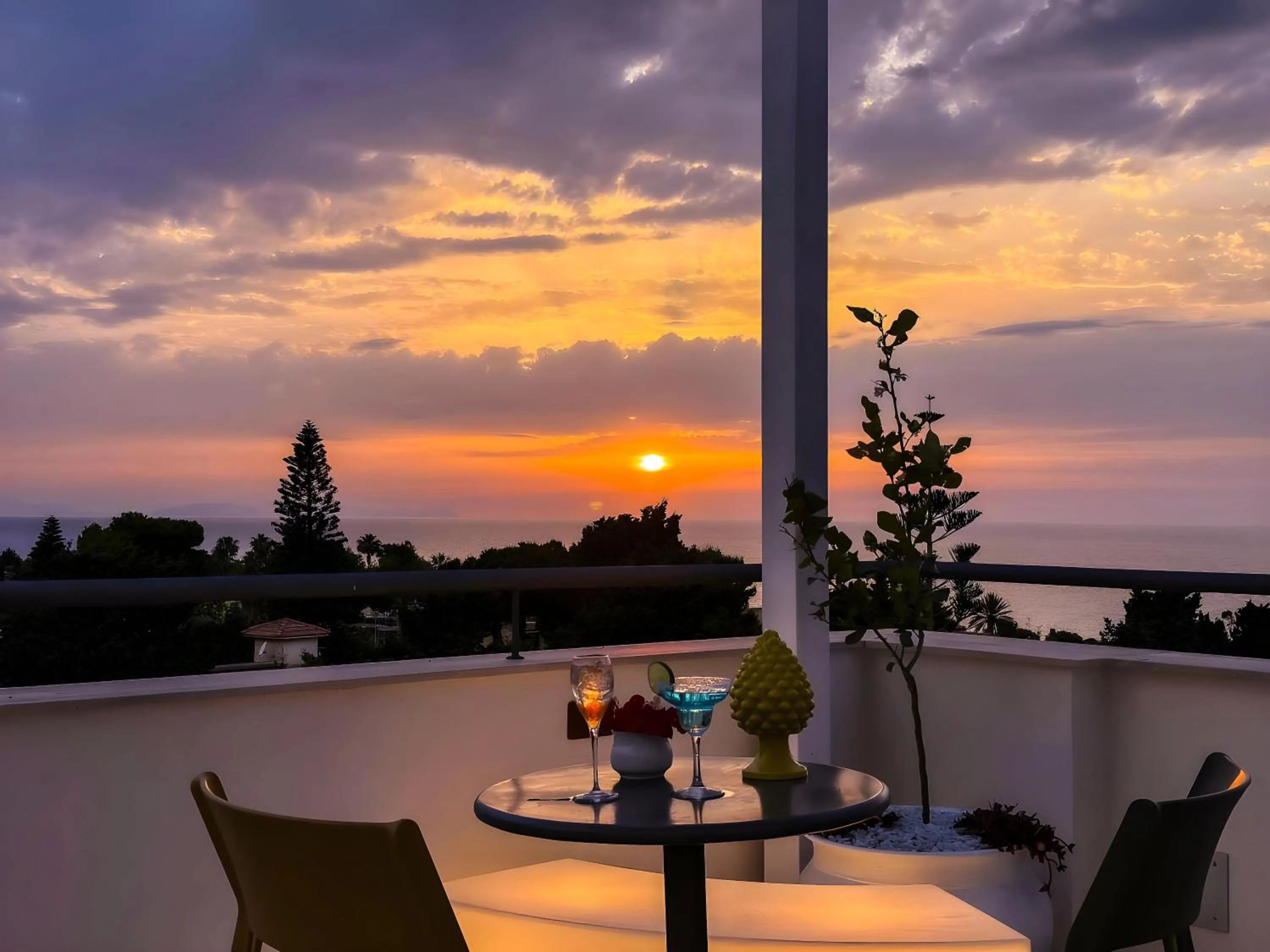 Sunset in Hotiday Cefalù Mazzaforno