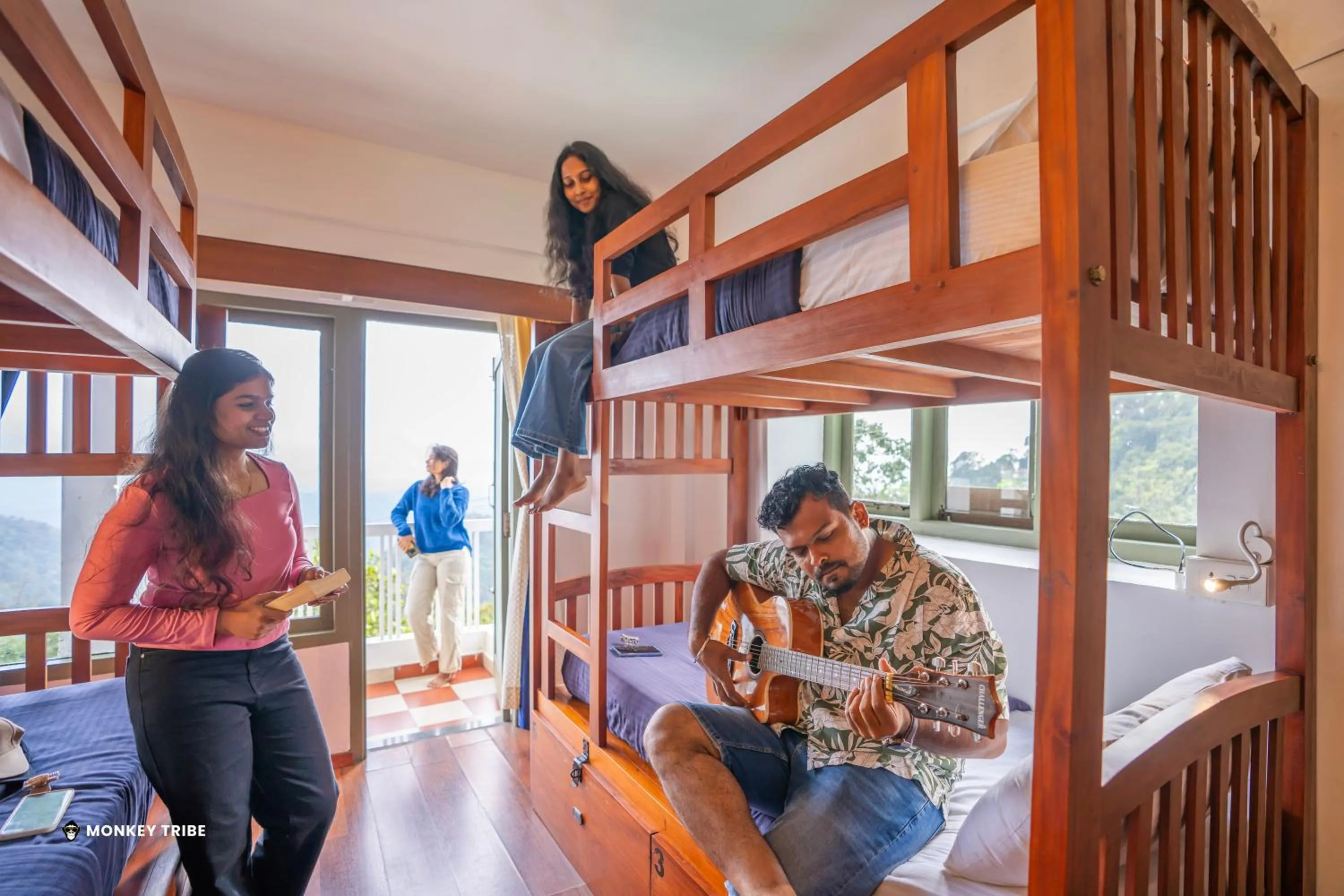 bunk bed in Monkey Tribe Munnar