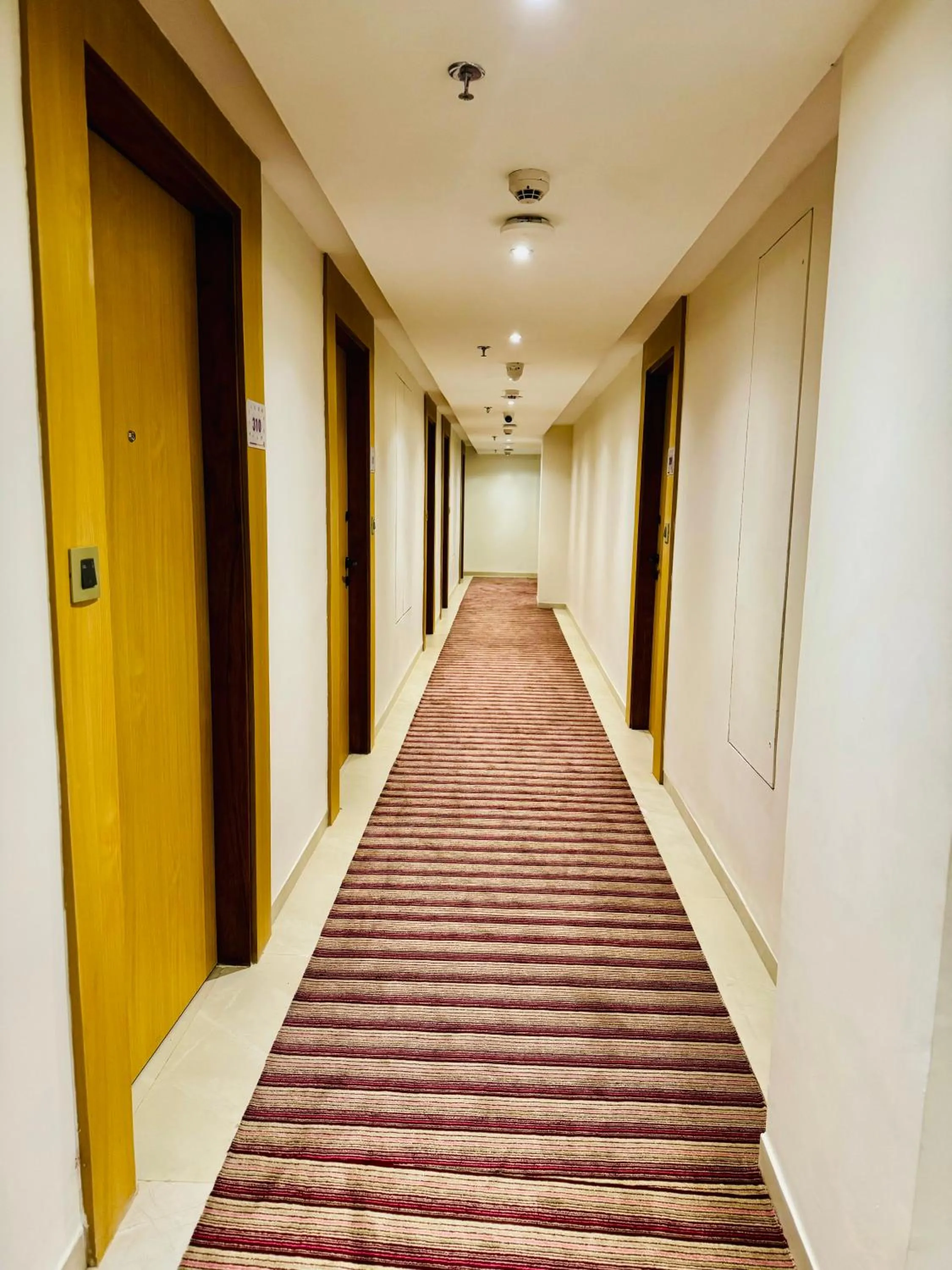 Click collection Lucknow