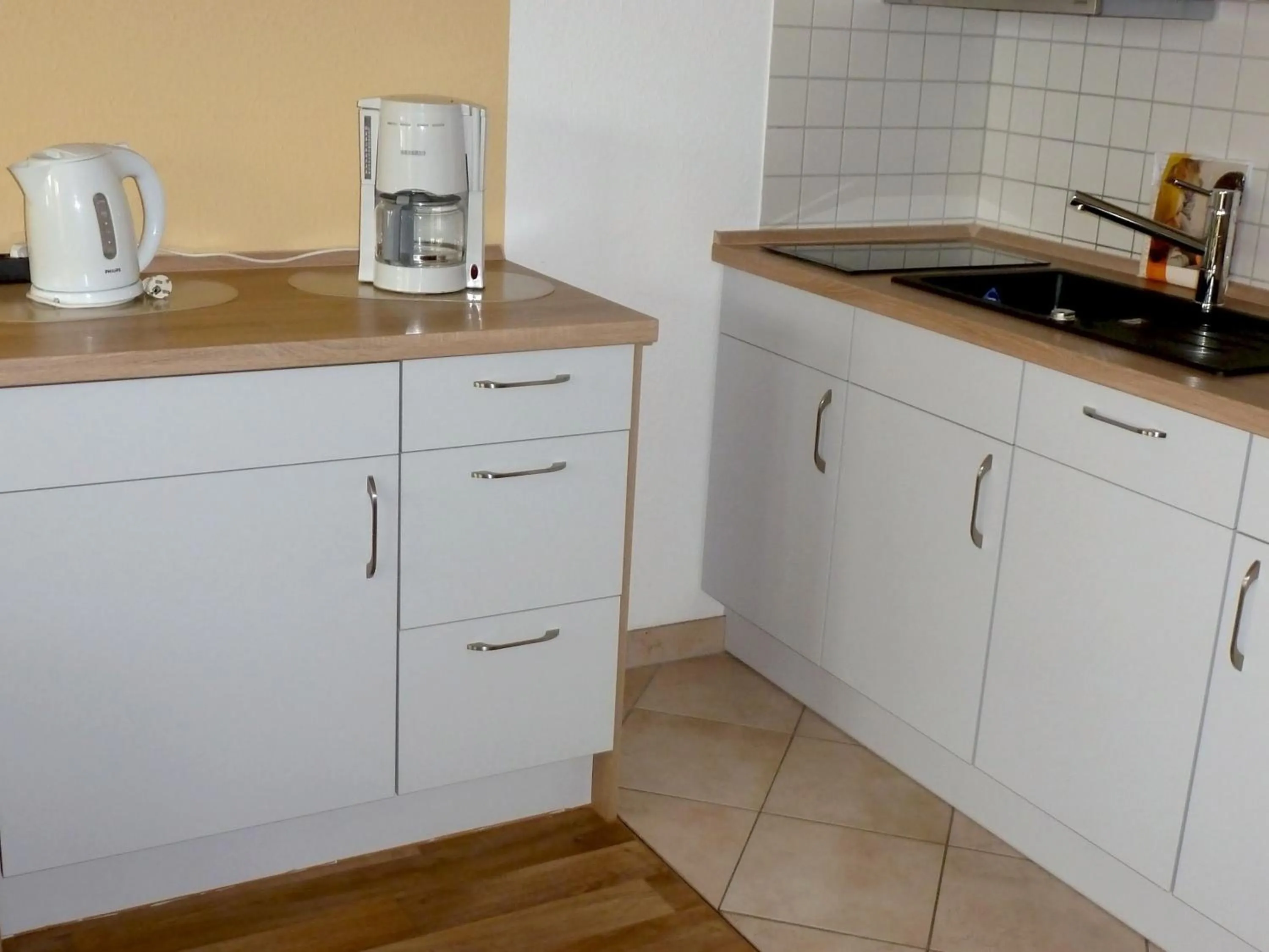Coffee/tea facilities in Wohnpark Stadt Hamburg - Apt 33