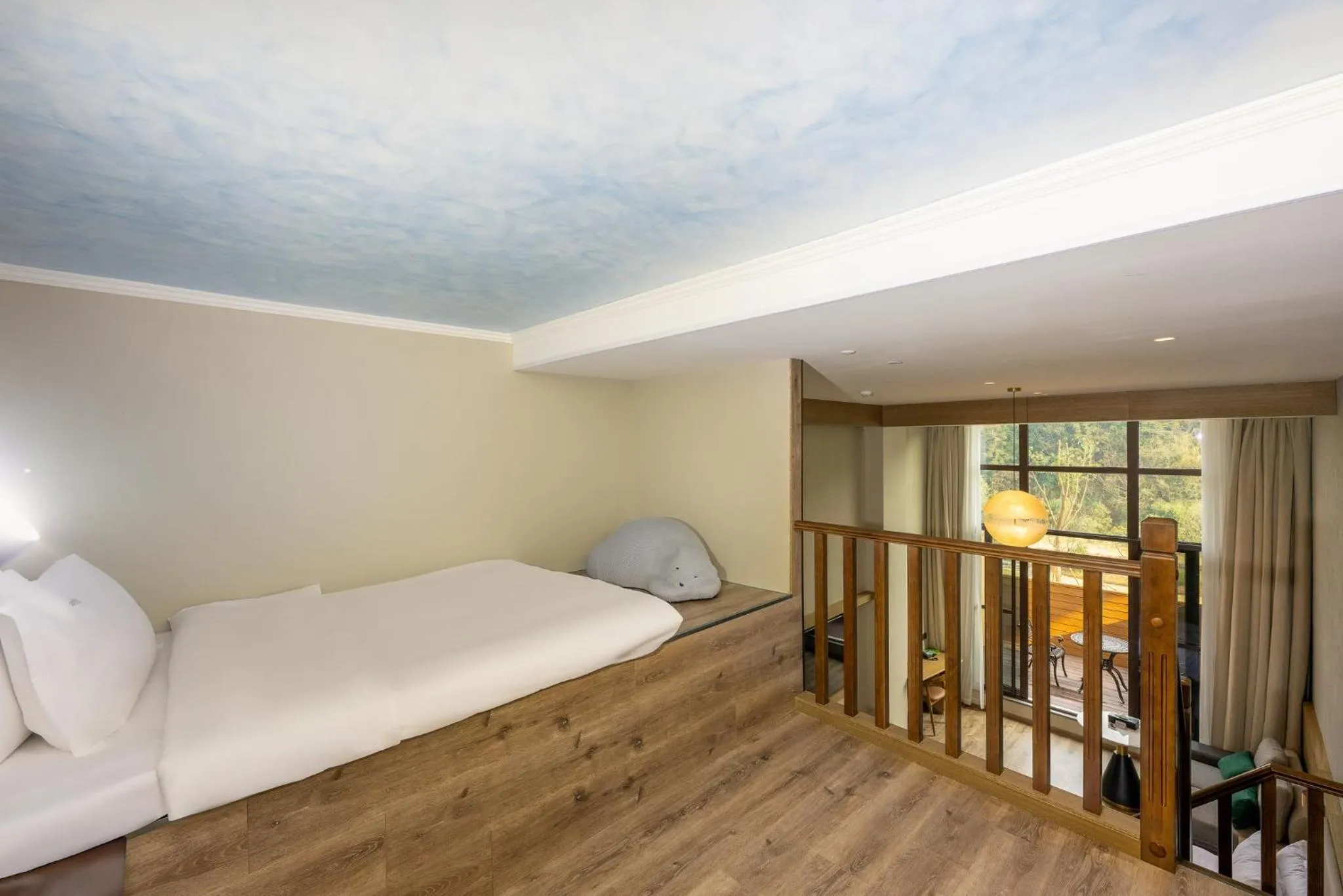 Photo of the whole room, Bed in Holiday Inn Jiuhua Mountain Hot Spring by IHG