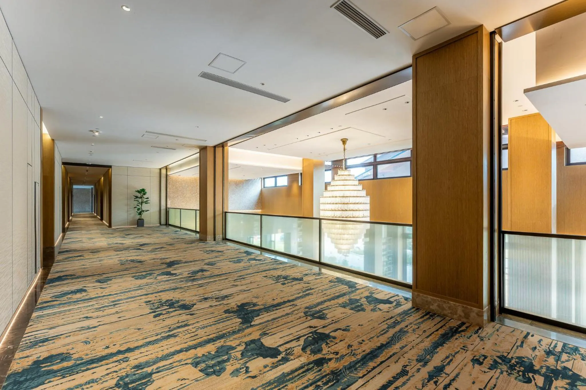 Lobby or reception in Holiday Inn Jiuhua Mountain Hot Spring by IHG