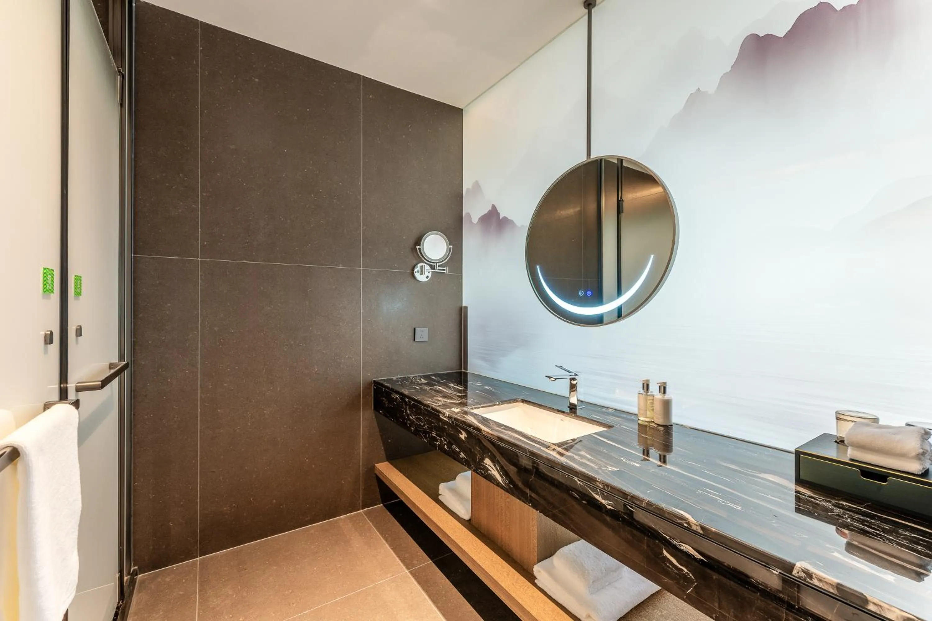 Holiday Inn Jiuhua Mountain Hot Spring by IHG