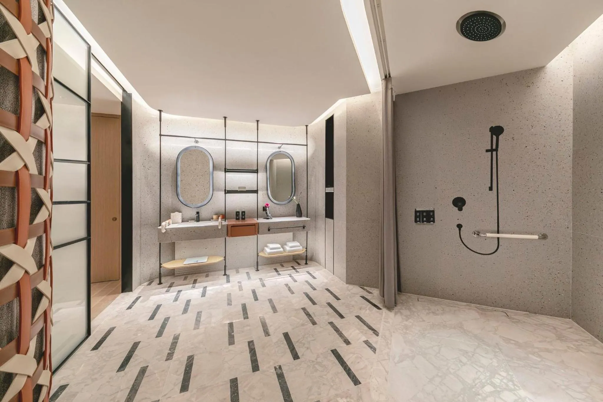 Photo of the whole room in Hotel Indigo Hainan Clear Water Bay by IHG