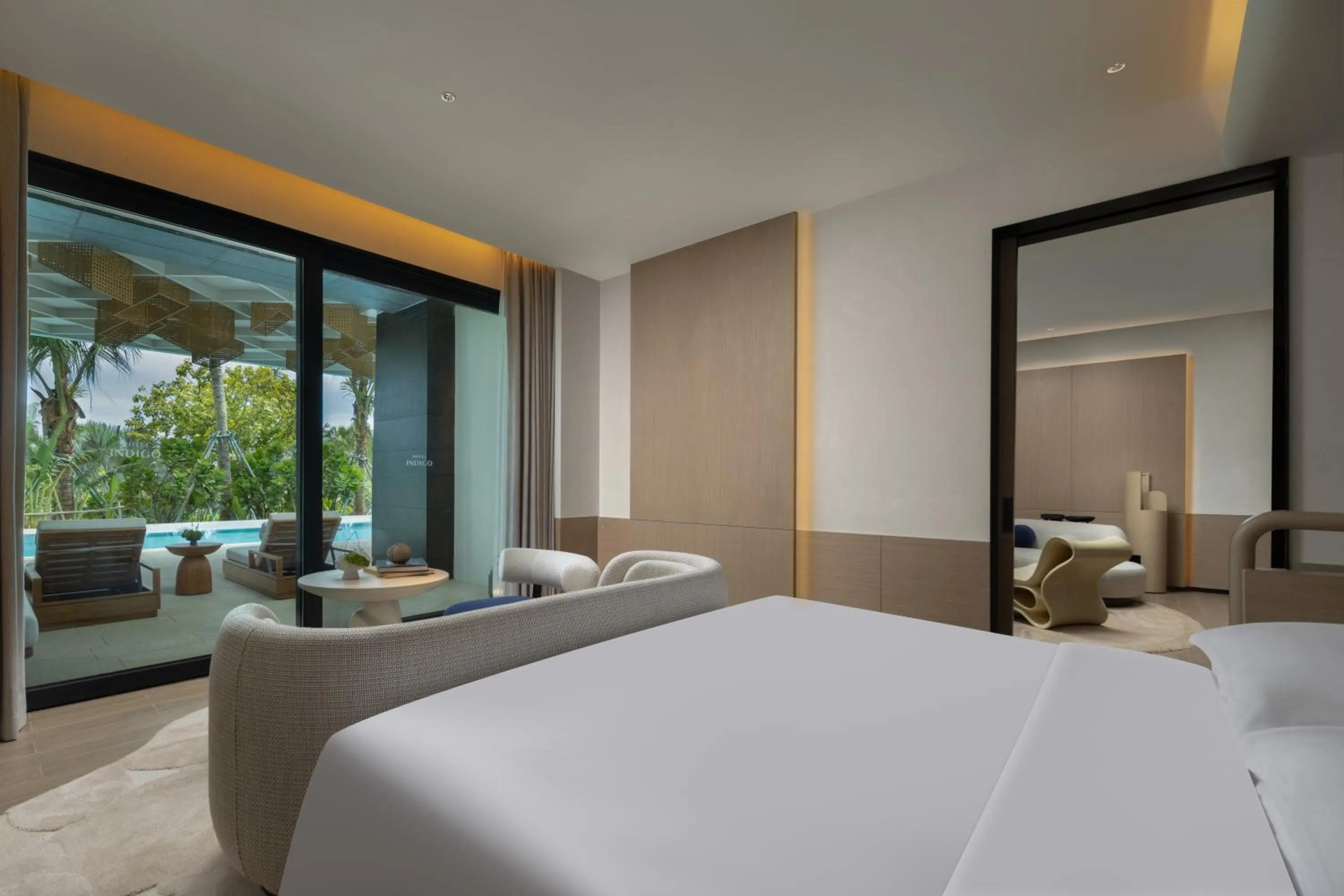 Bed in Hotel Indigo Hainan Clear Water Bay by IHG