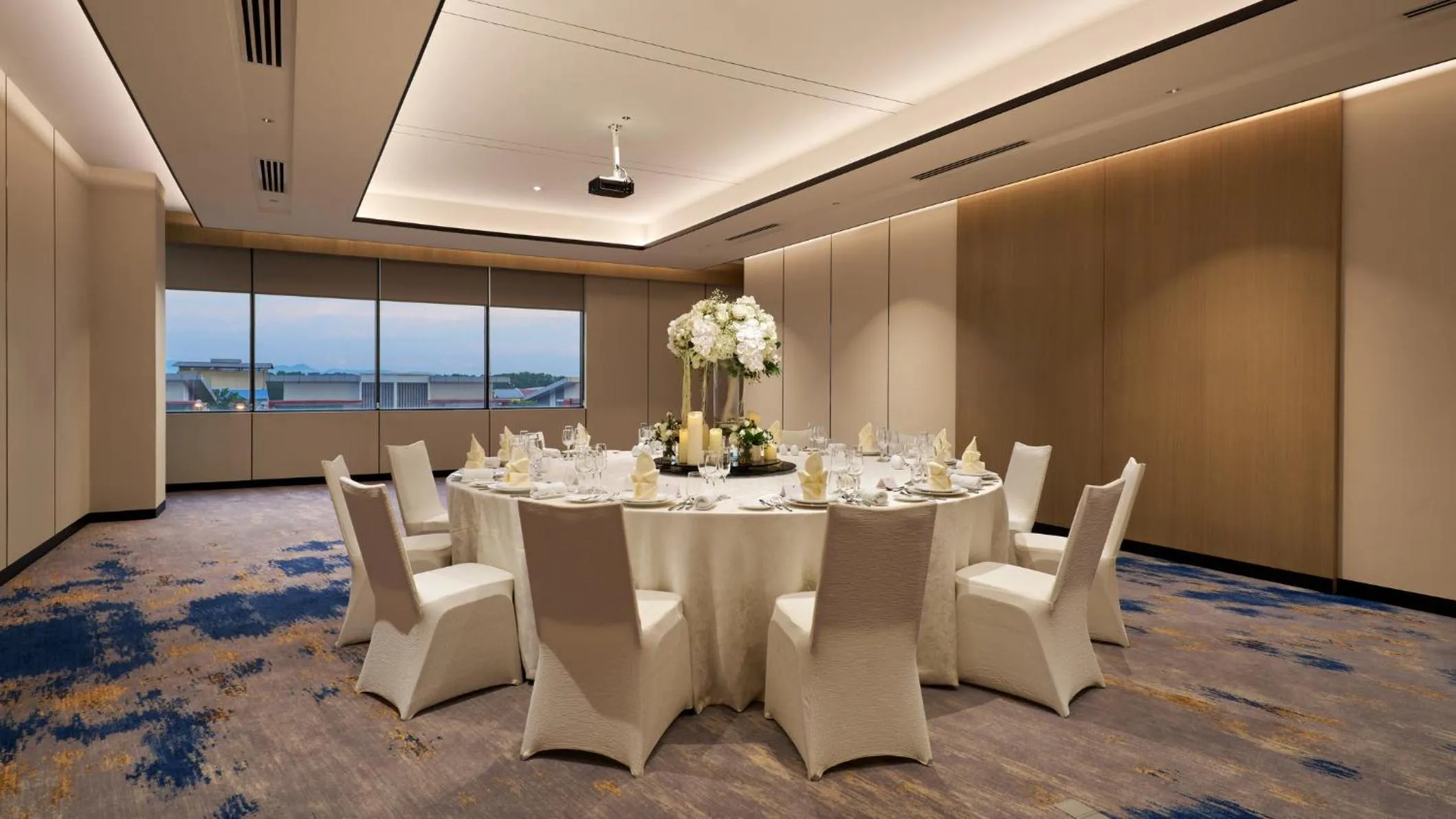 Meeting/conference room in Holiday Inn & Suites Penang Prai by IHG