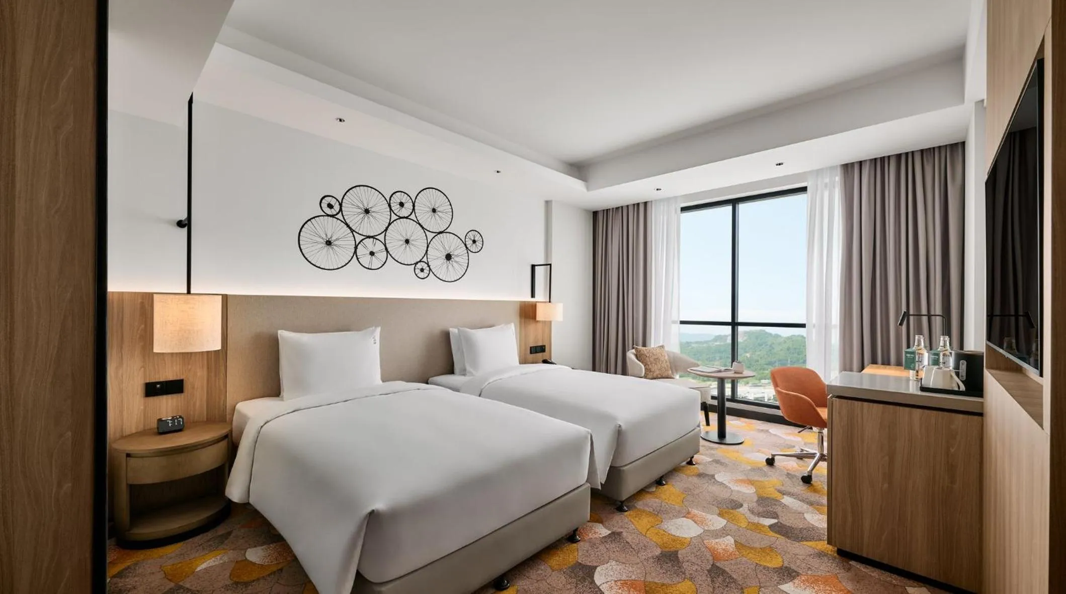 Photo of the whole room, Bed in Holiday Inn & Suites Penang Prai by IHG