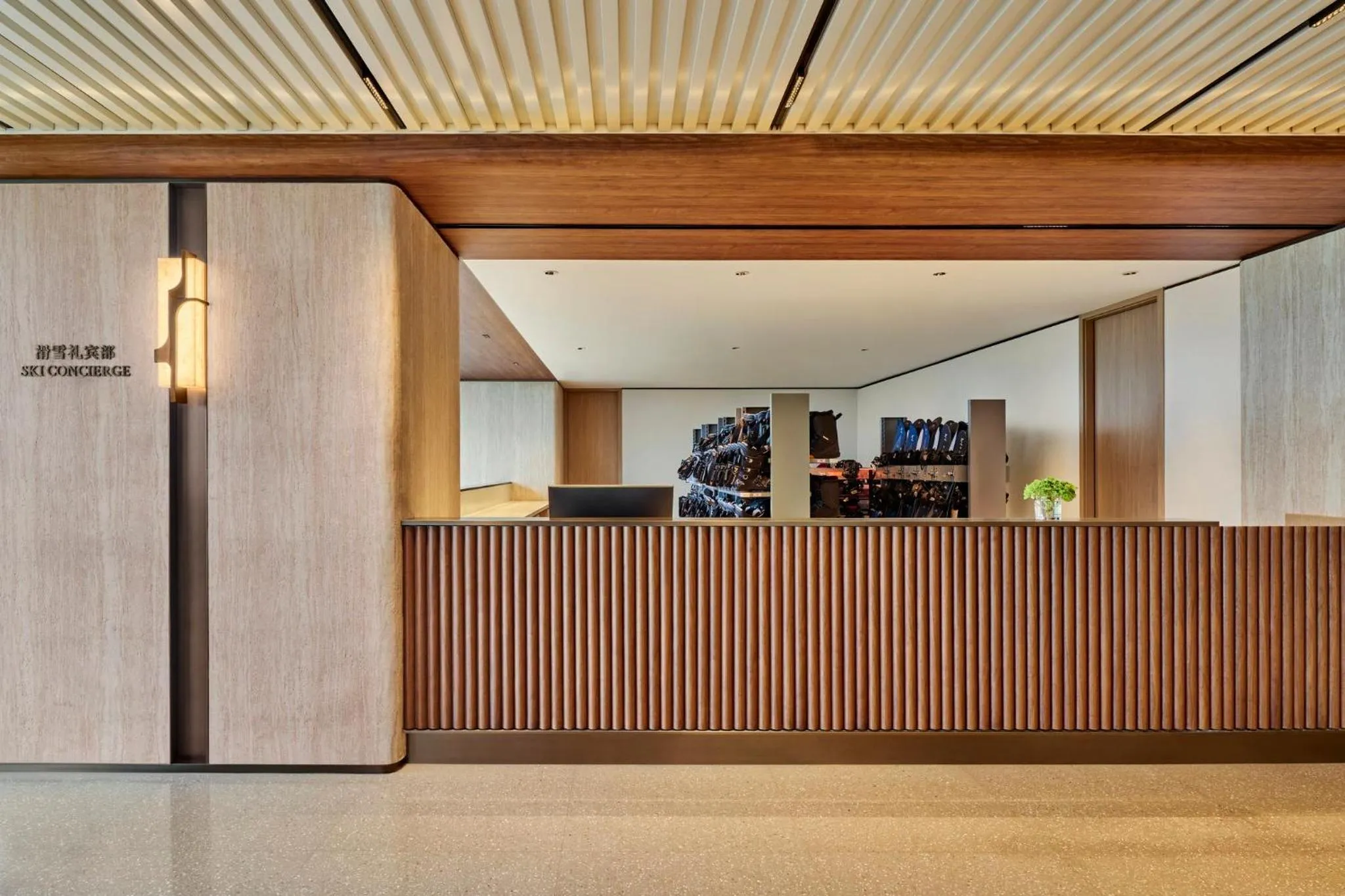 Lobby or reception in Vignette Collection Shanghai Snow World Hotel by IHG