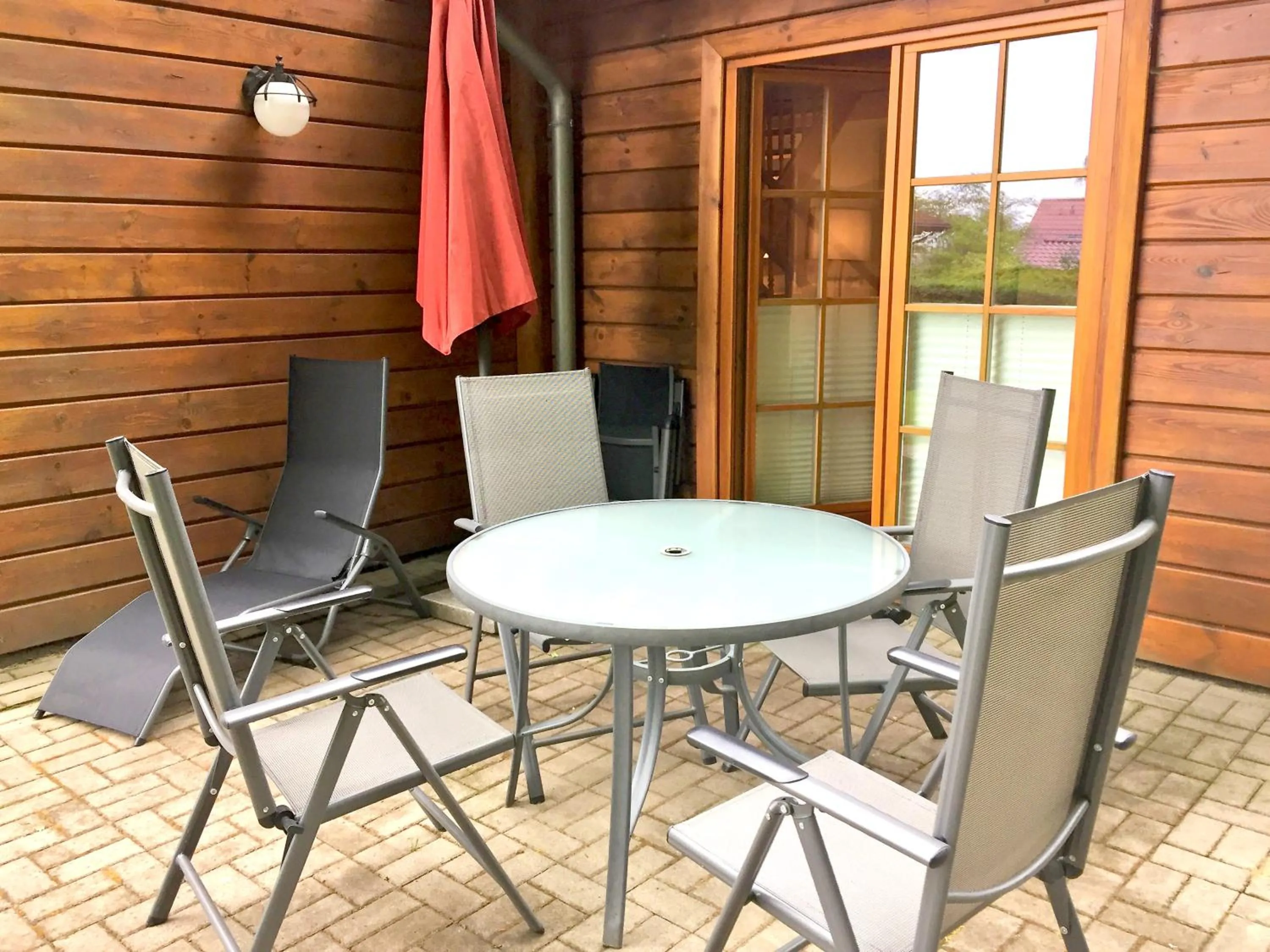 Strandschlösschen Sellin - Haushälfte 1