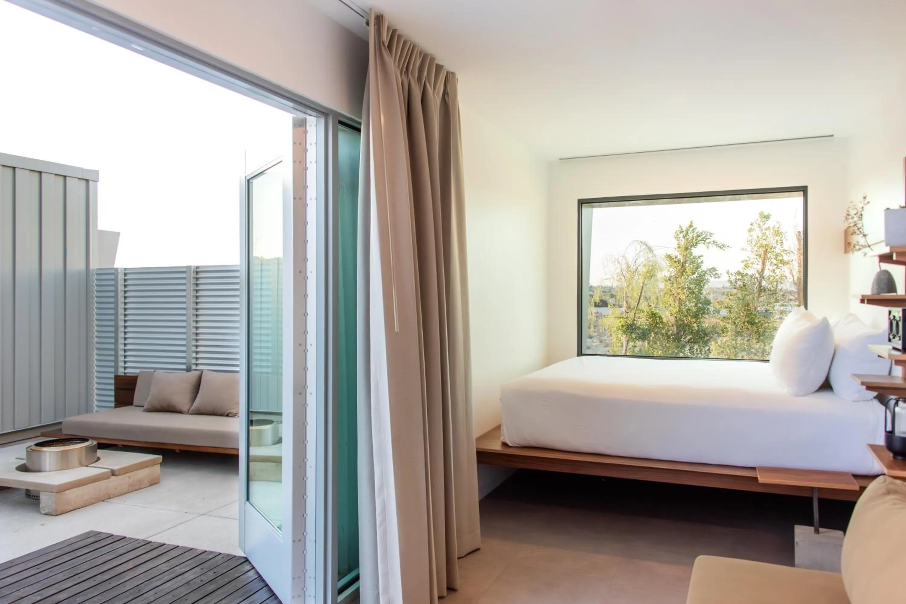 Bedroom, Bed in RESET Hotel Joshua Tree