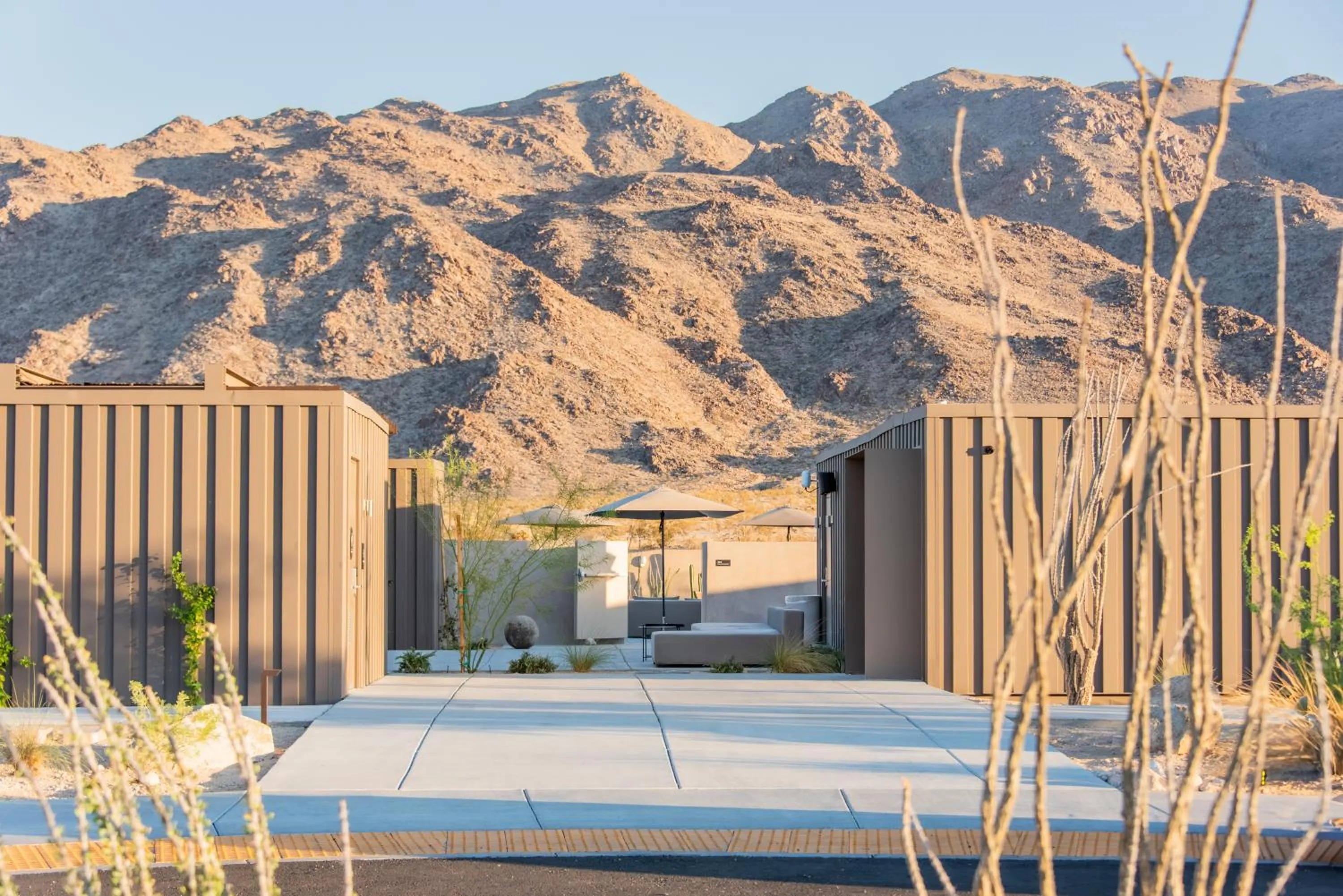 Facade/entrance in RESET Hotel Joshua Tree
