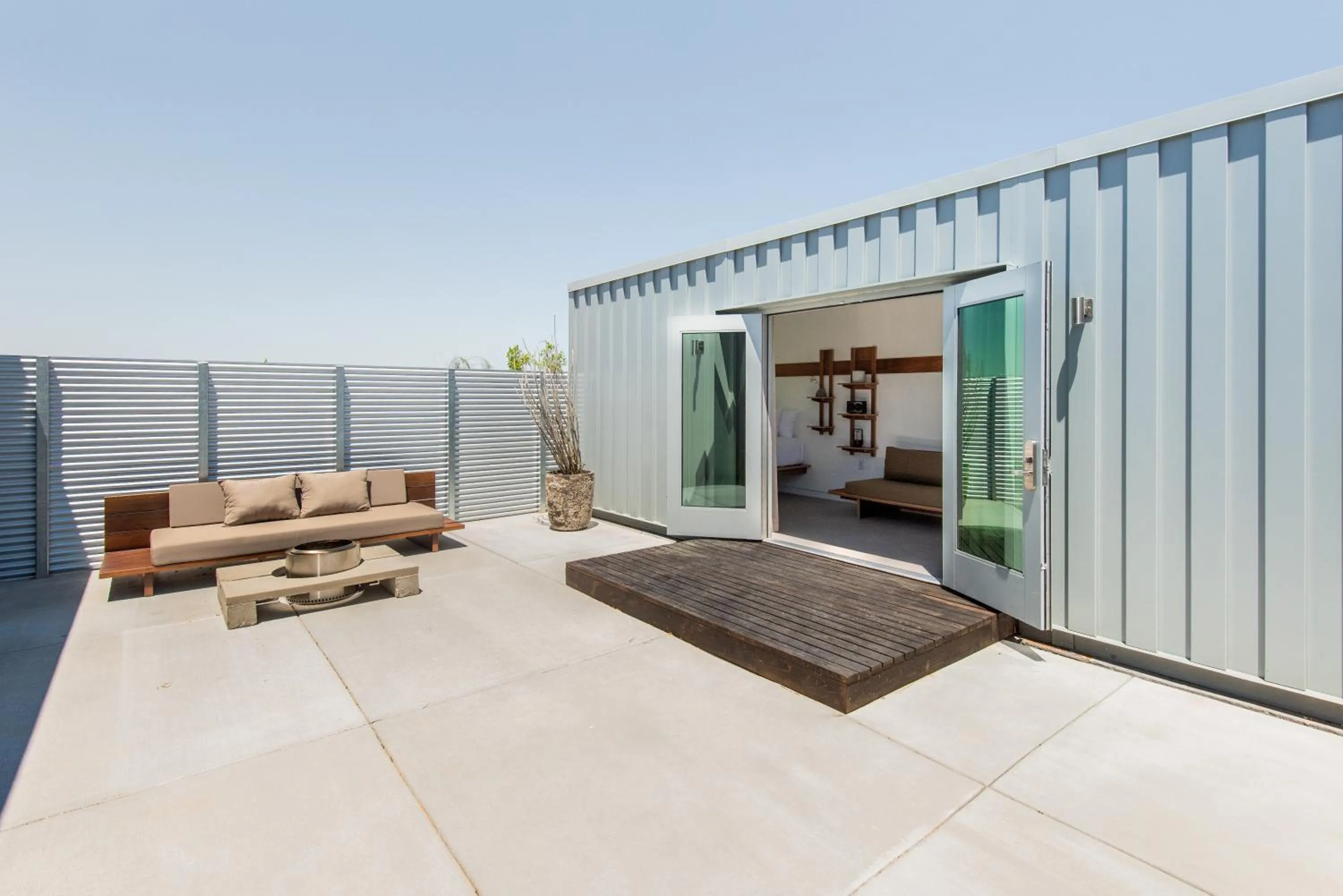 Patio in RESET Hotel Joshua Tree