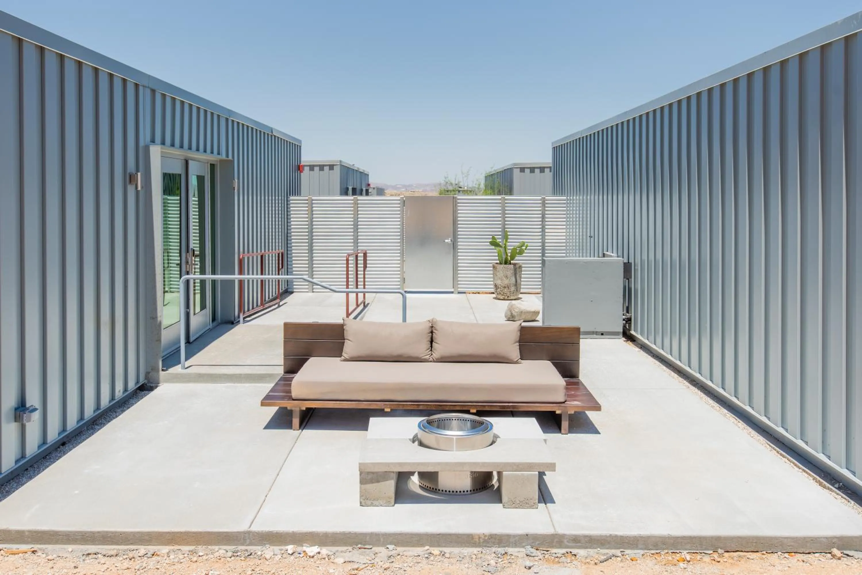 Bedroom in RESET Hotel Joshua Tree