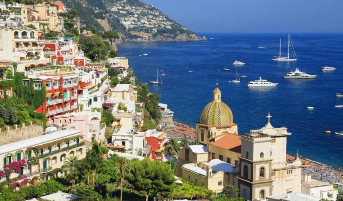 Beach in Casa Bellusci