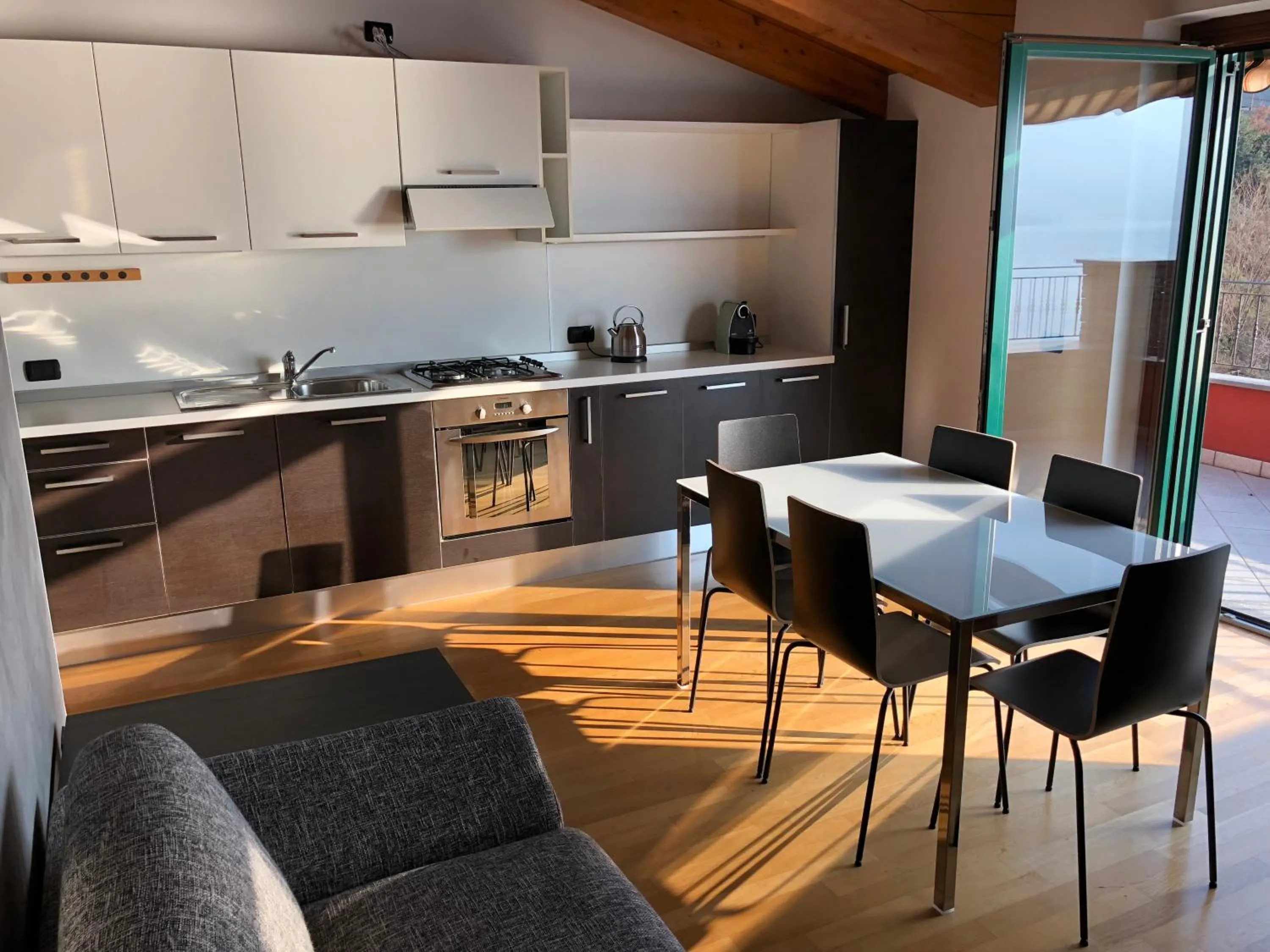 Kitchen or kitchenette in La Valletta Suite