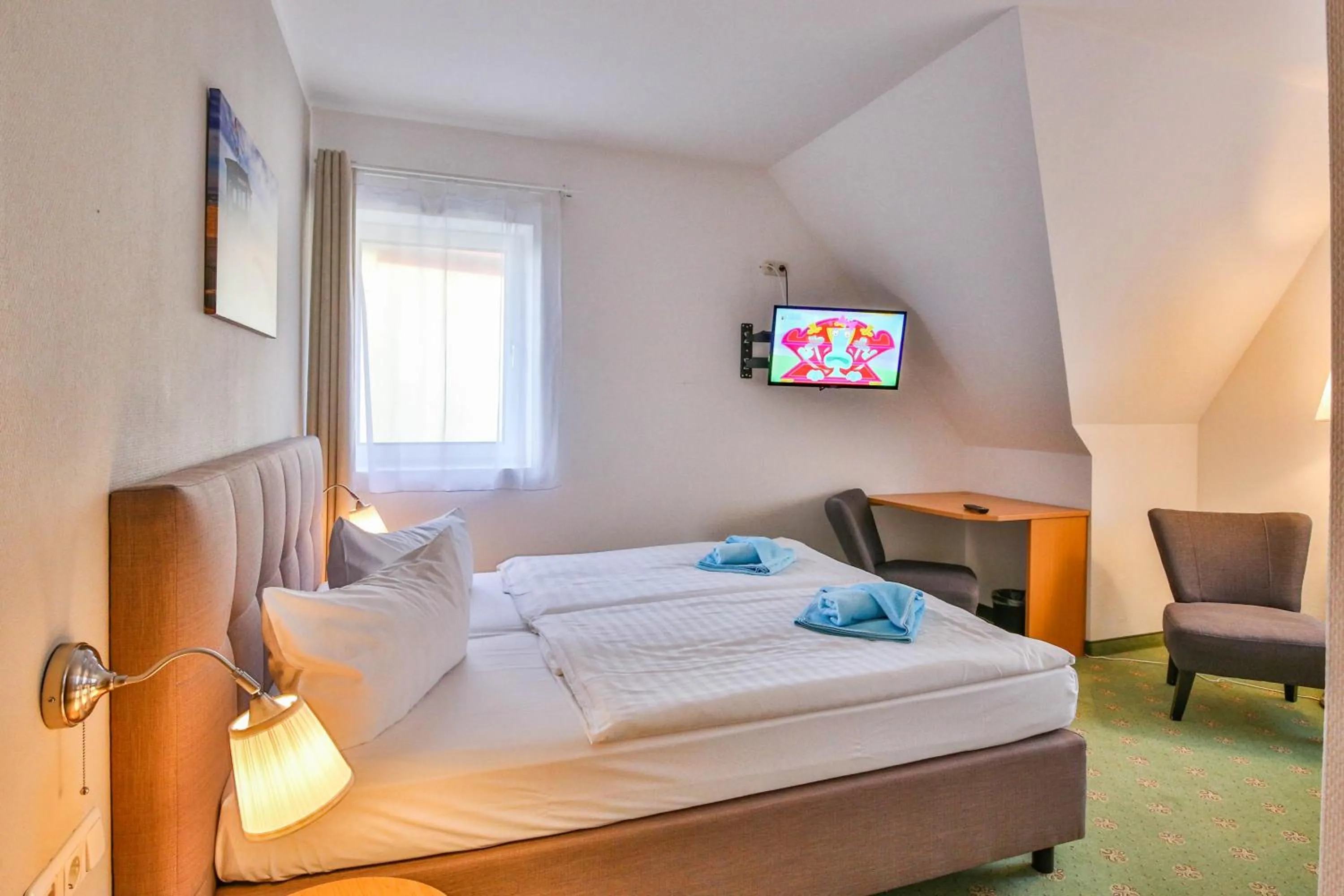 Bed in Hotel und Restaurant "Zur Zwiebel"