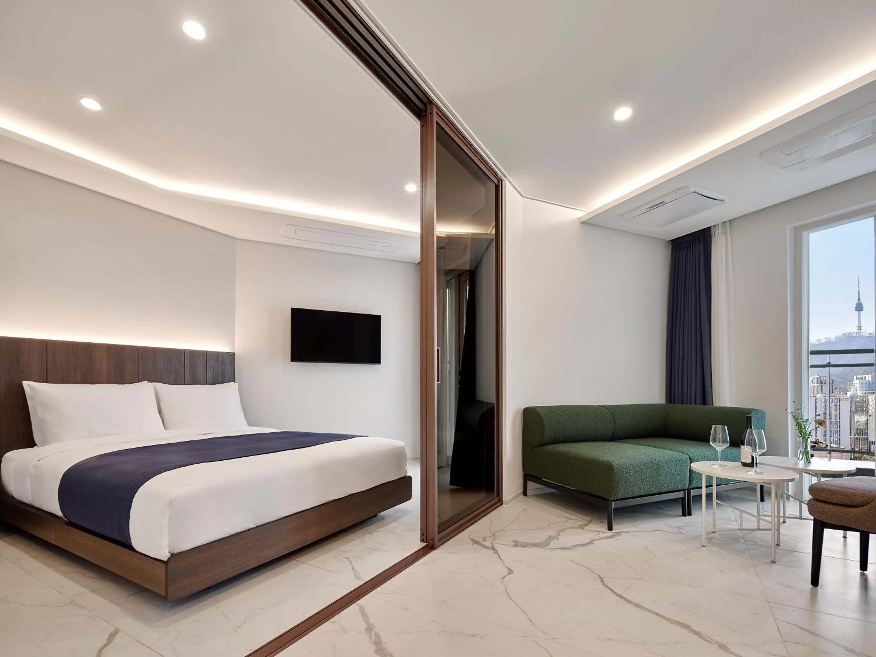 Property building, Bed in Hotel The Botanik Sewoon Myeongdong