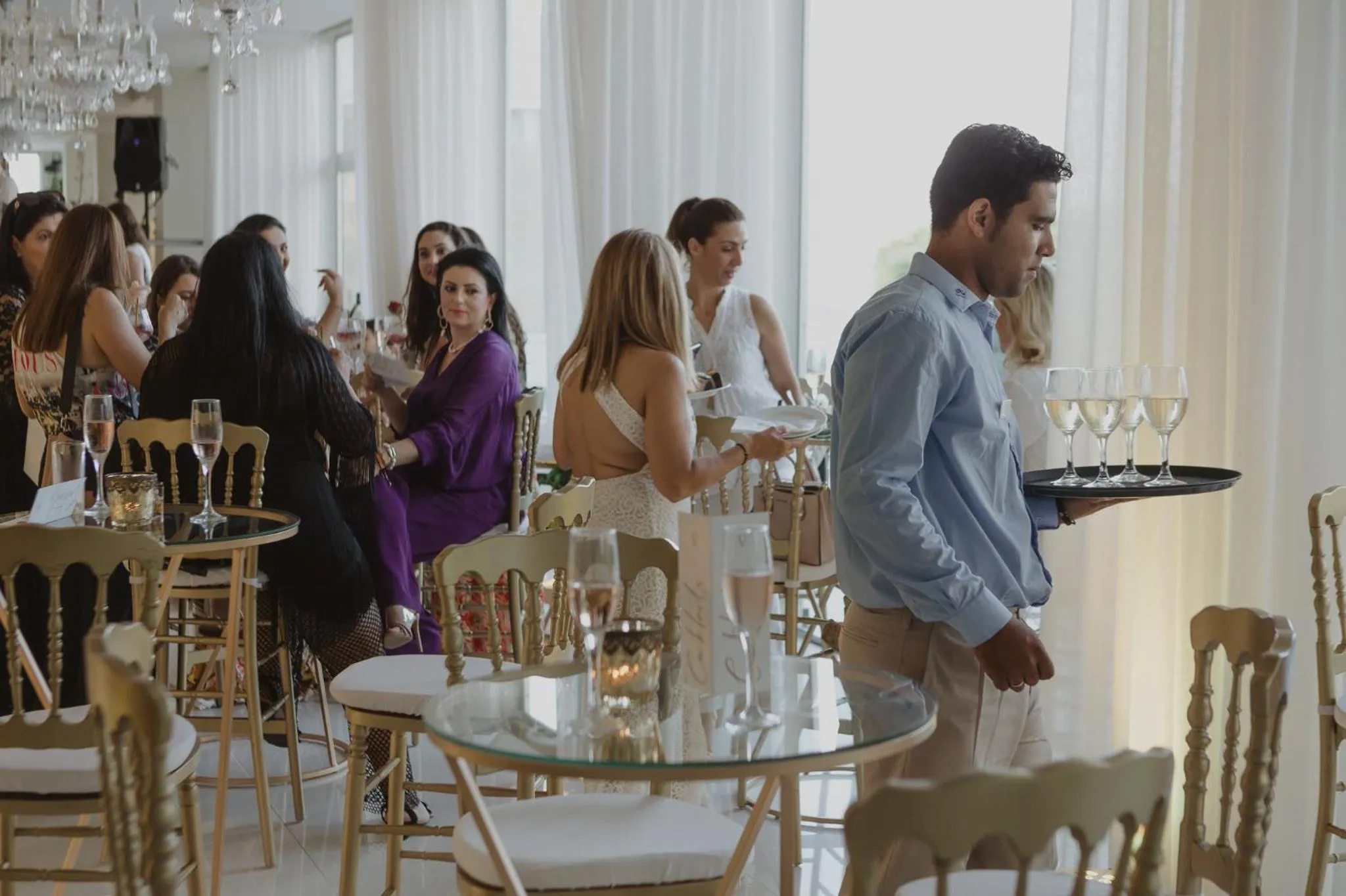 Food and drinks in Vrissiana Boutique Beach Hotel