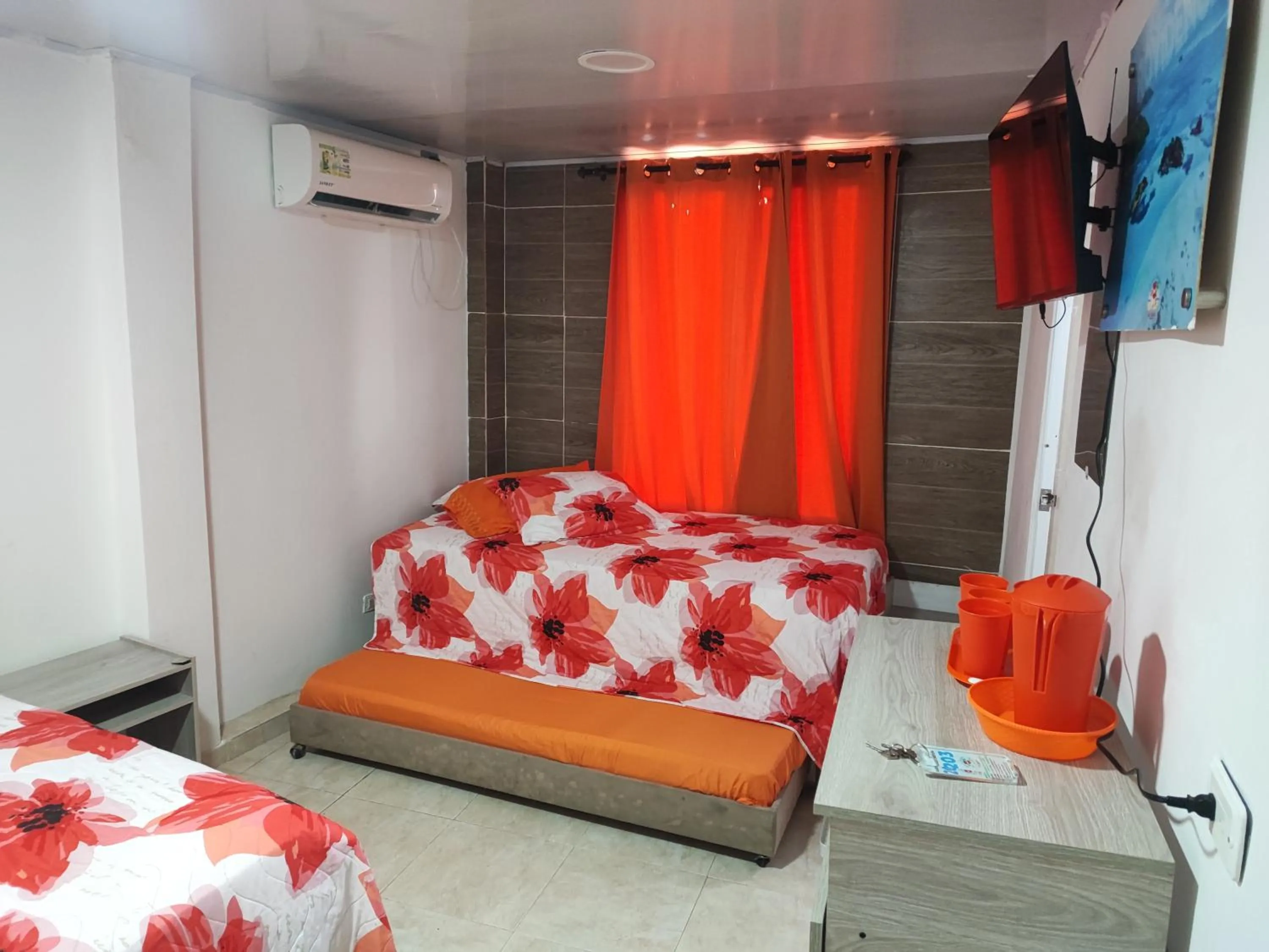 Photo of the whole room, Bed in Jackson House Inn