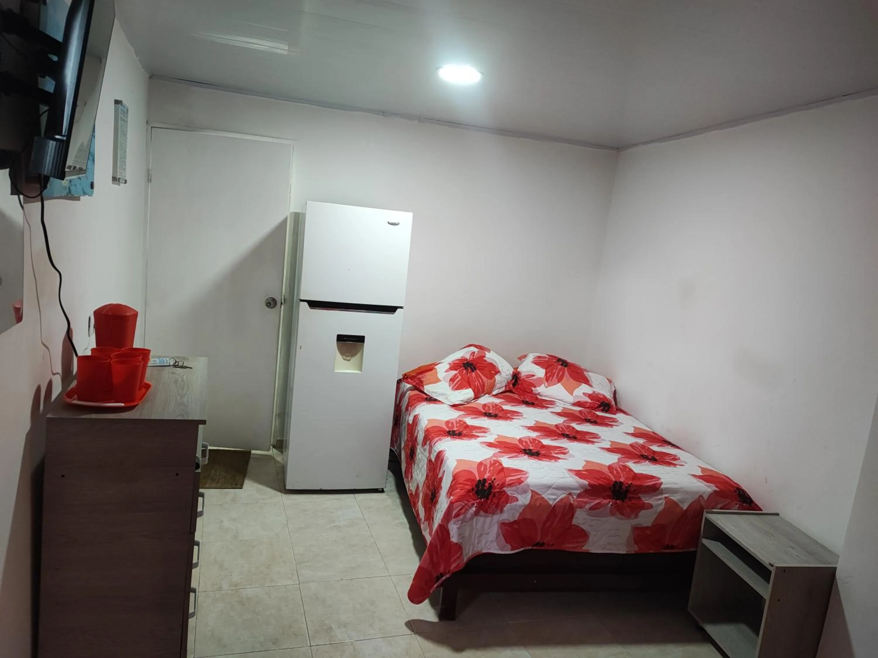 Photo of the whole room, Bed in Jackson House Inn