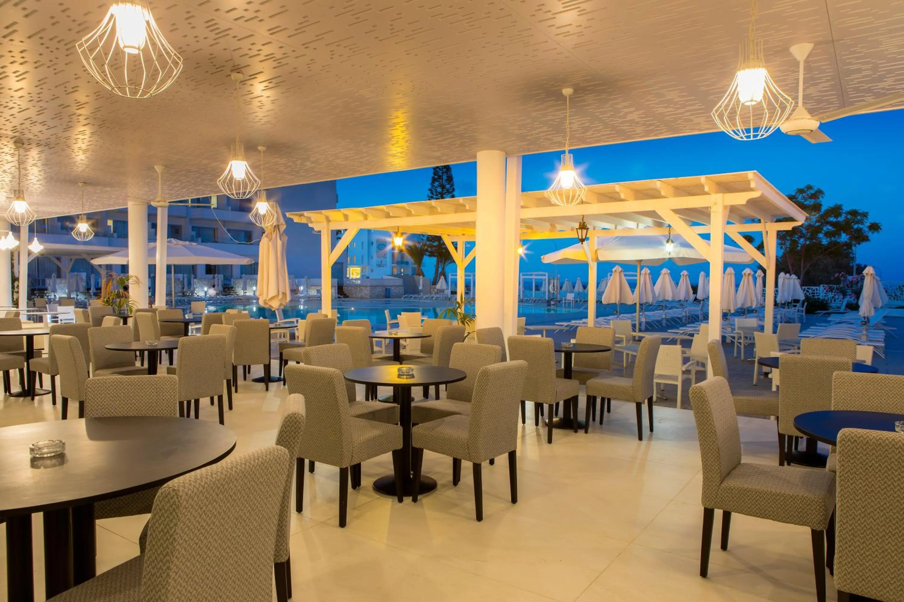 Restaurant/places to eat in Odessa Beach Hotel