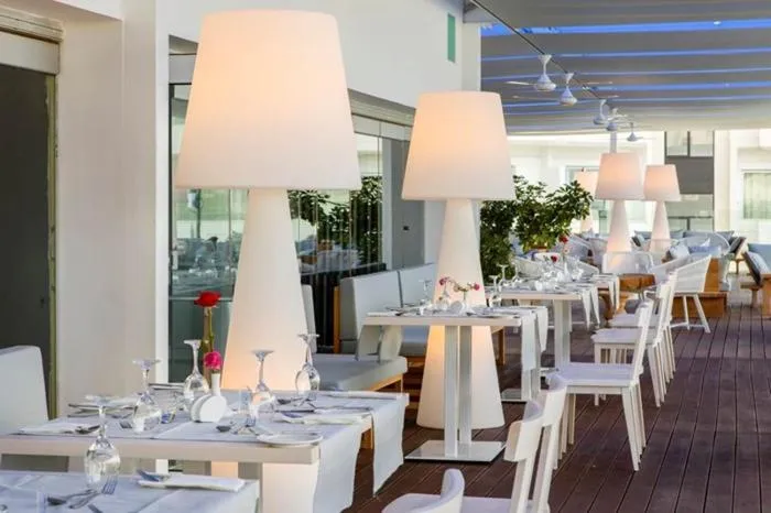 Restaurant/places to eat in Odessa Beach Hotel