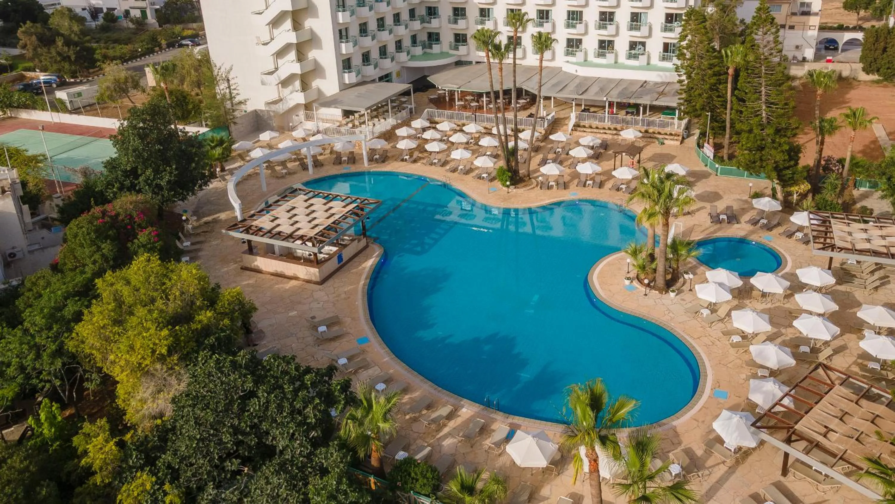 Swimming pool in Antigoni Hotel