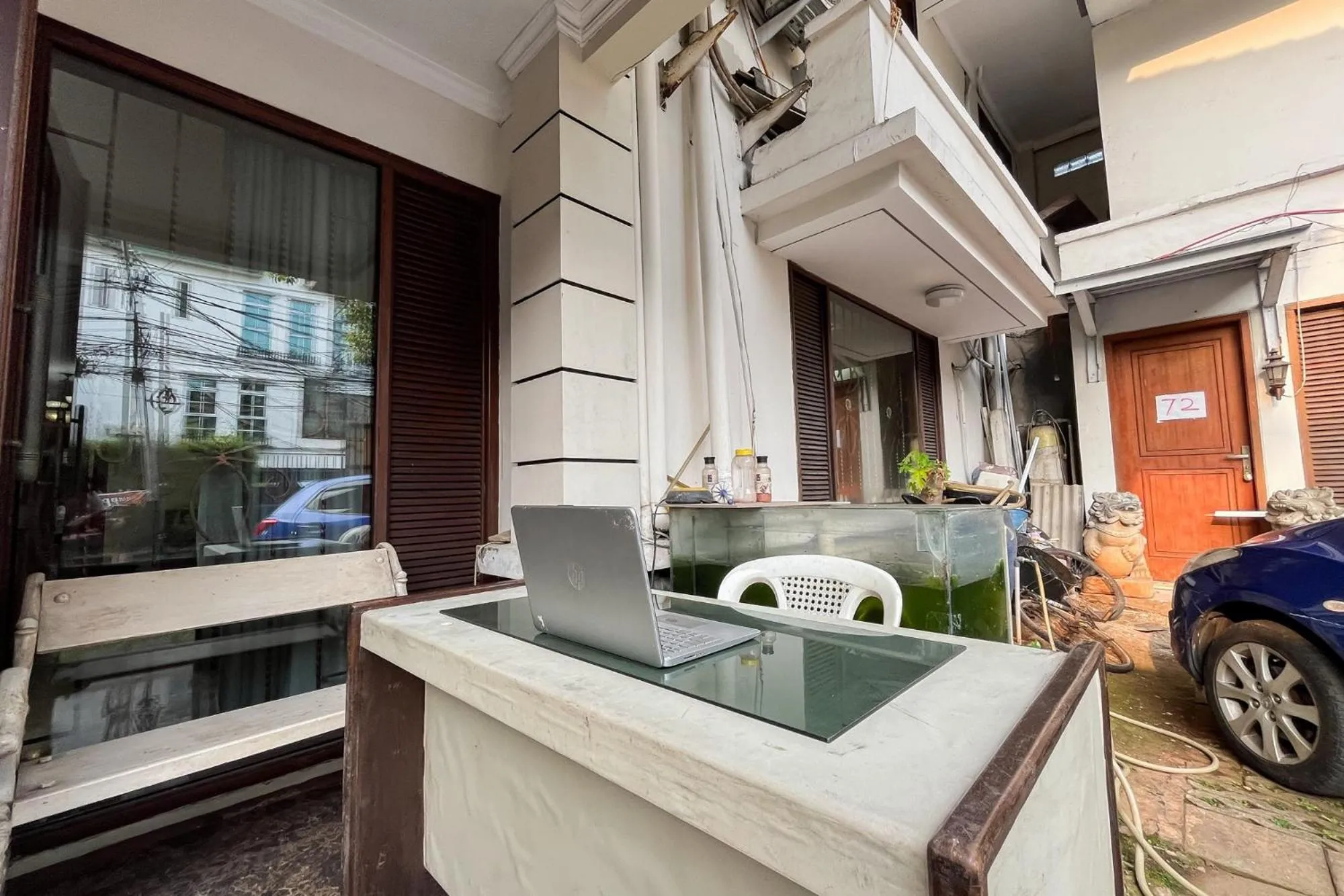 Lobby or reception in Urbanview de Dharmawangsa Suite Hotel