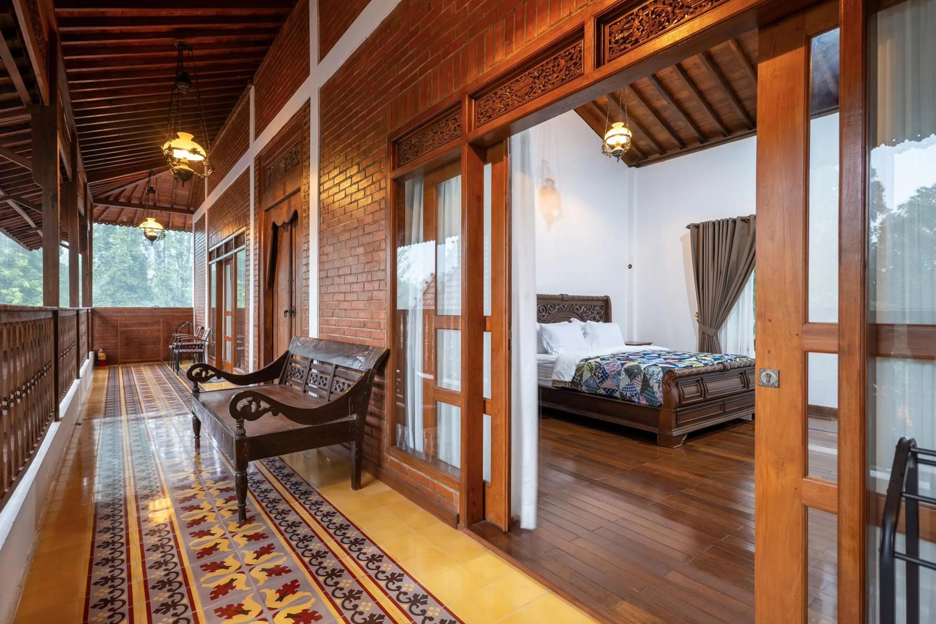 Bed in Joglo Wardani