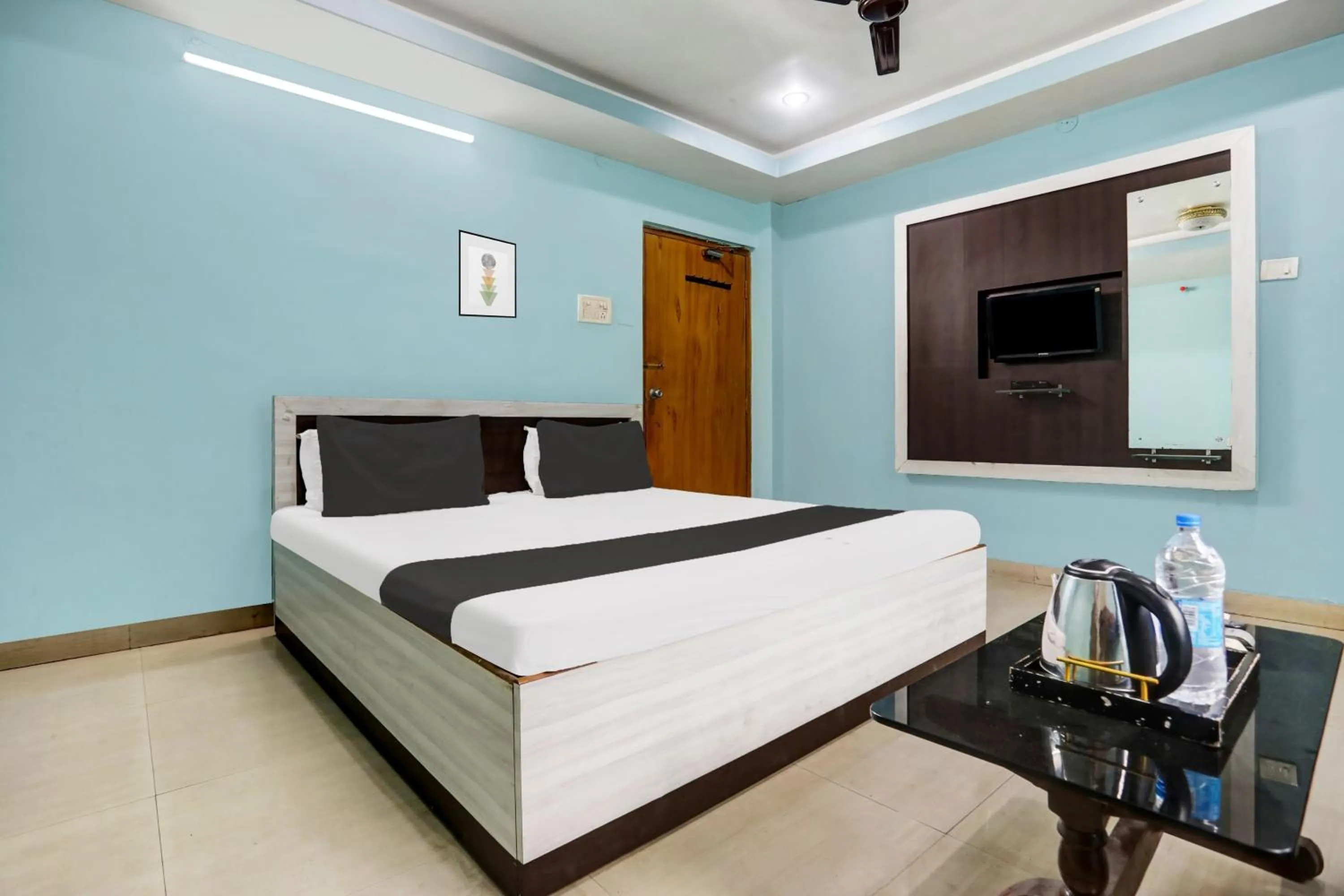 Bedroom, Bed in Hotel O Bridge View