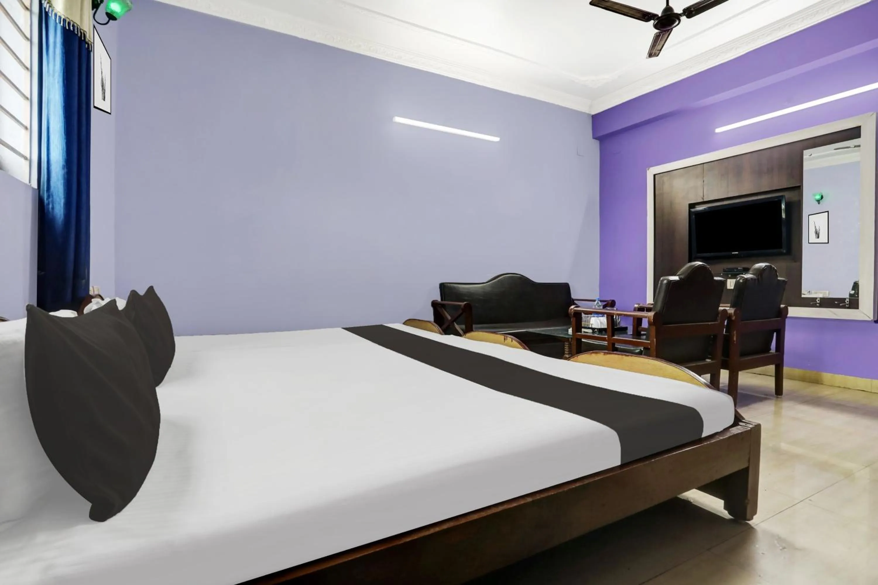 Bedroom, Bed in Hotel O Bridge View