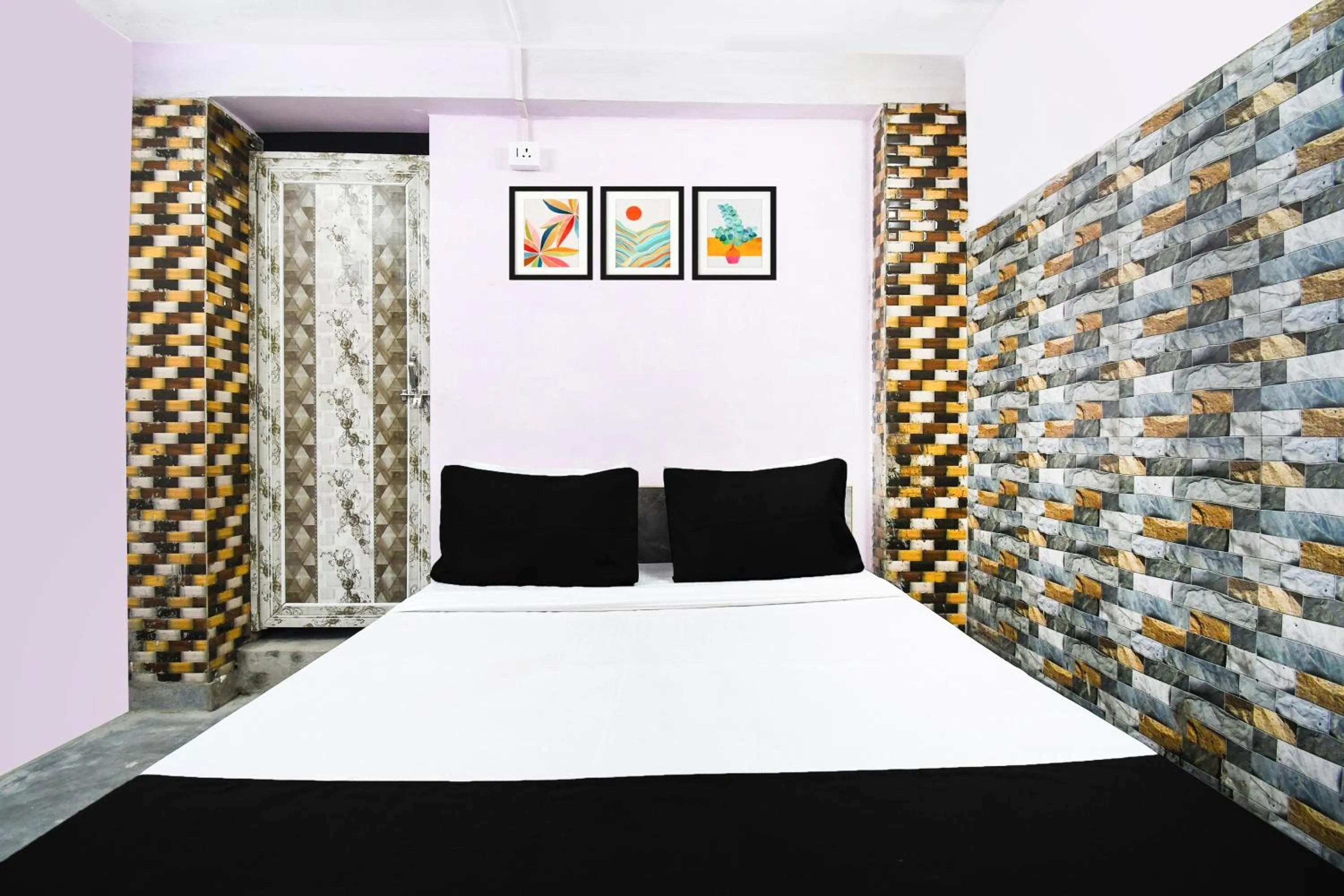 Bedroom in Hotel O SUKOON