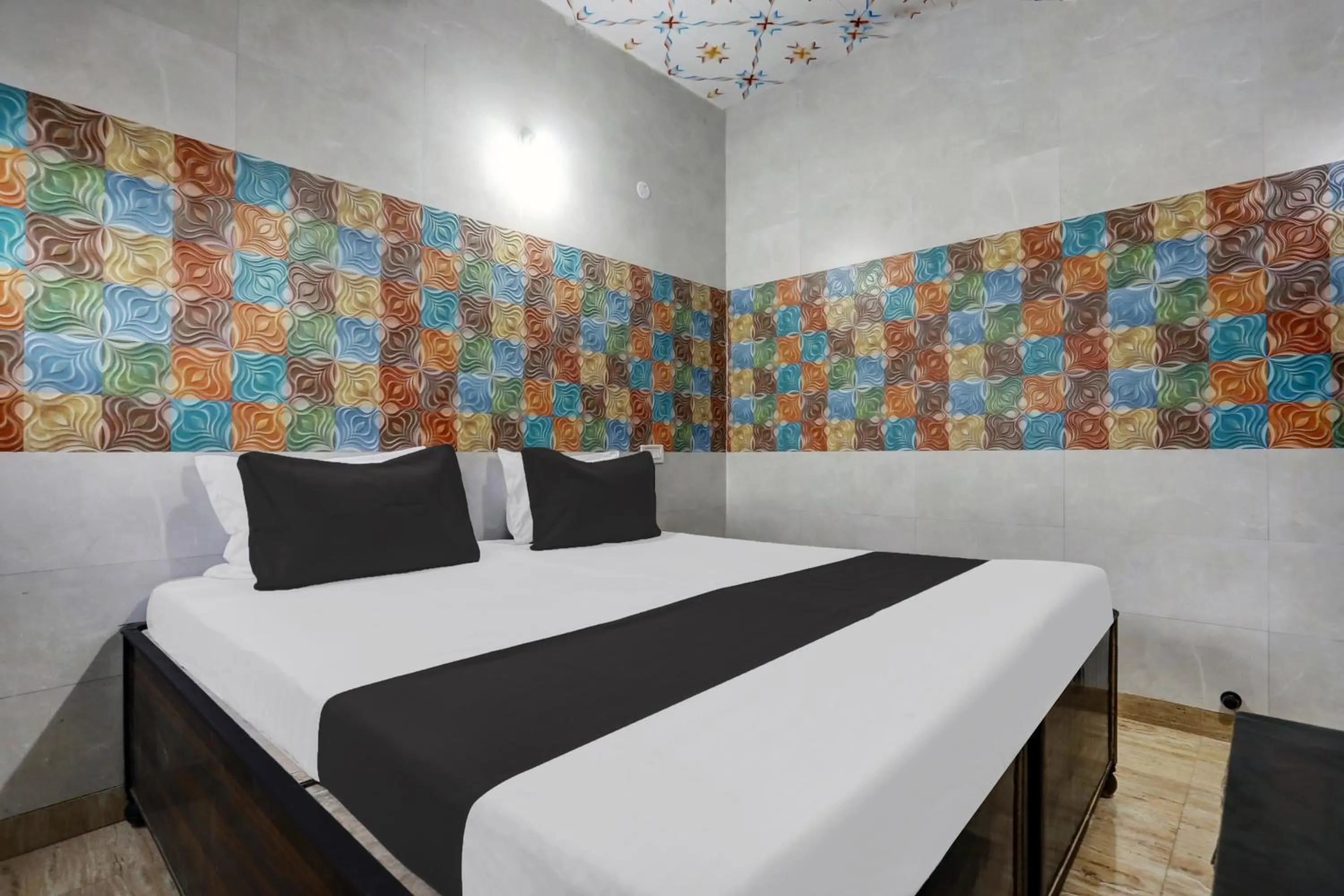 Bedroom in Hotel O Kailash Mansarovar