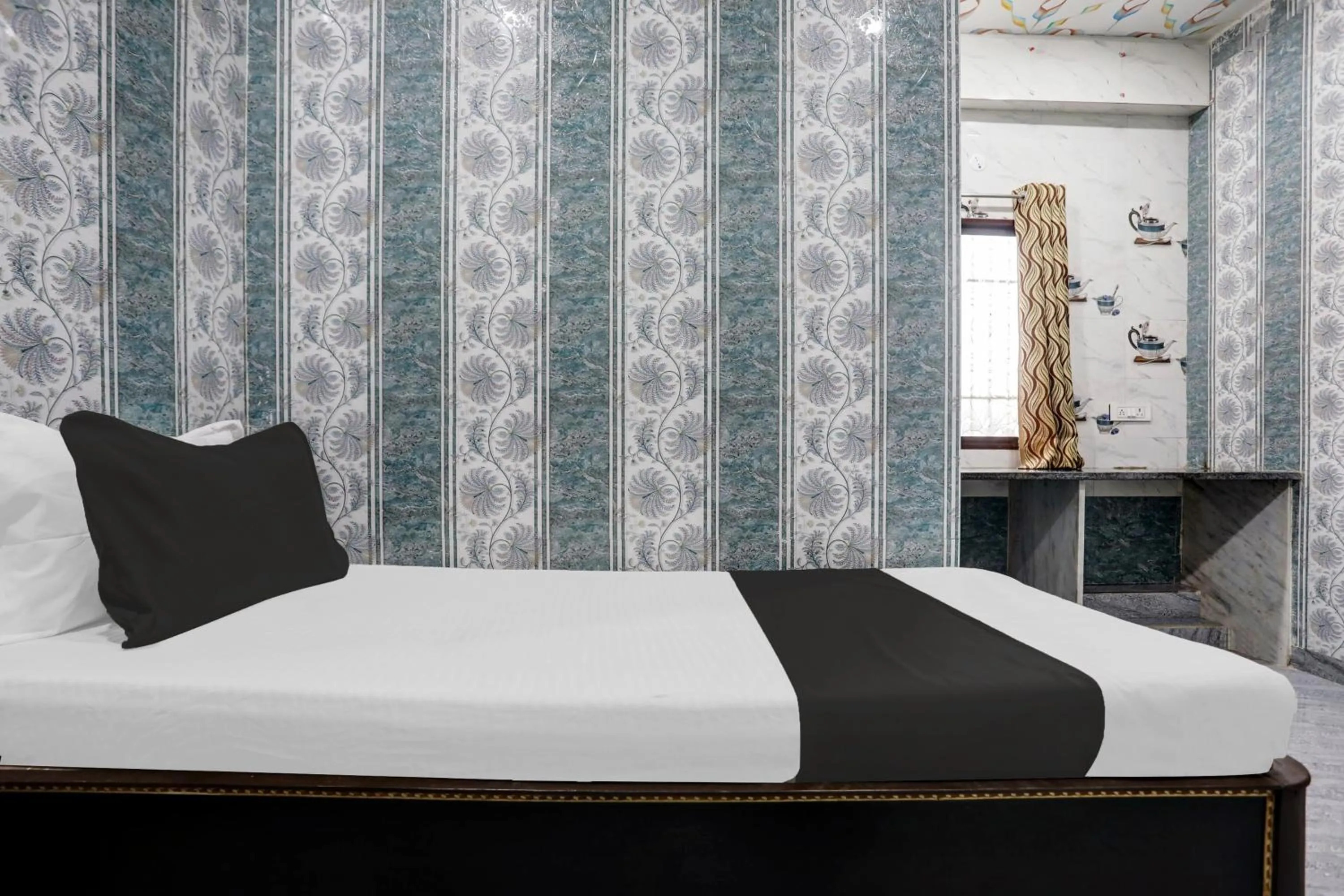 Bedroom in Hotel O Kailash Mansarovar