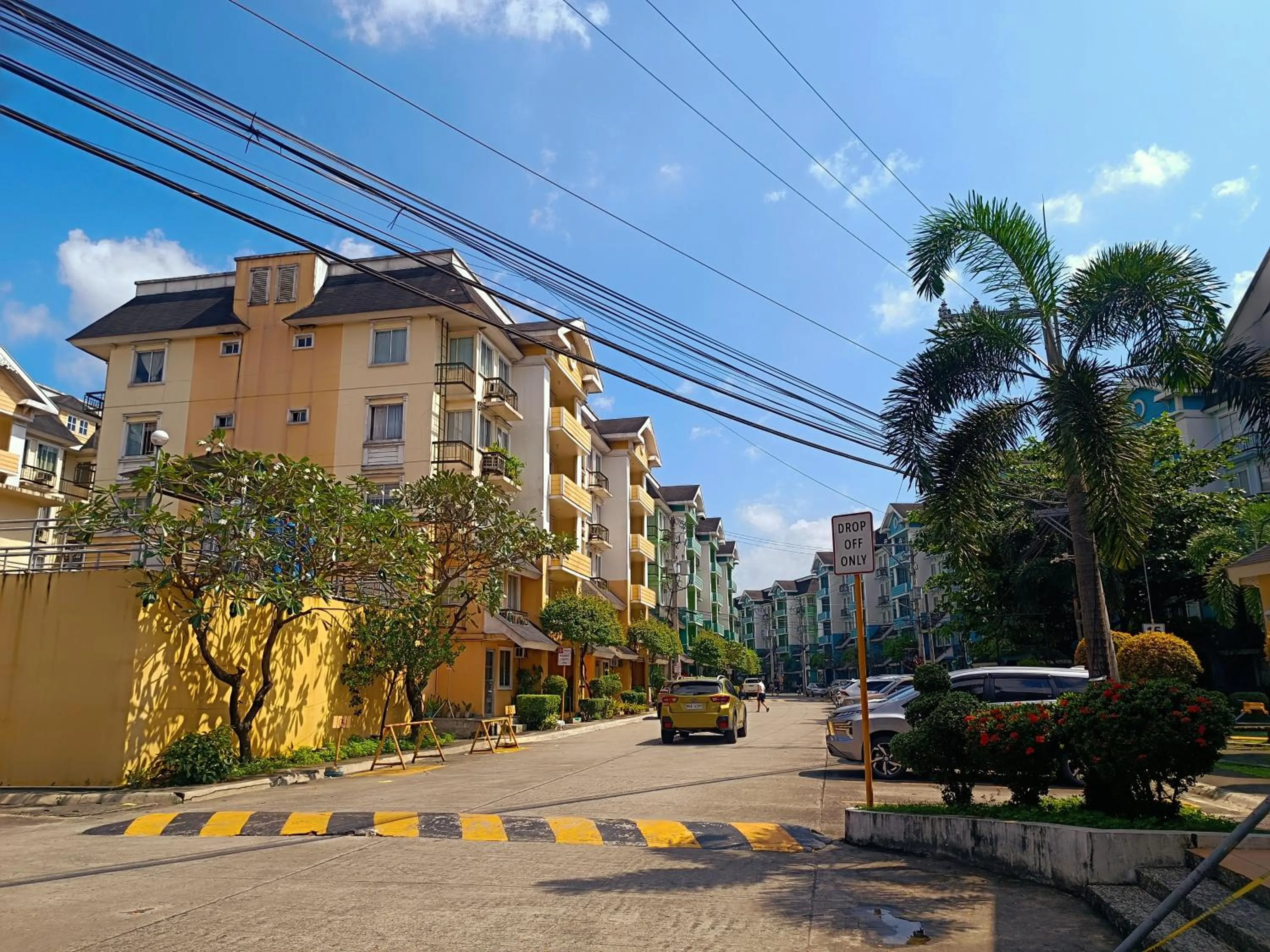 Flora Vista Condominium