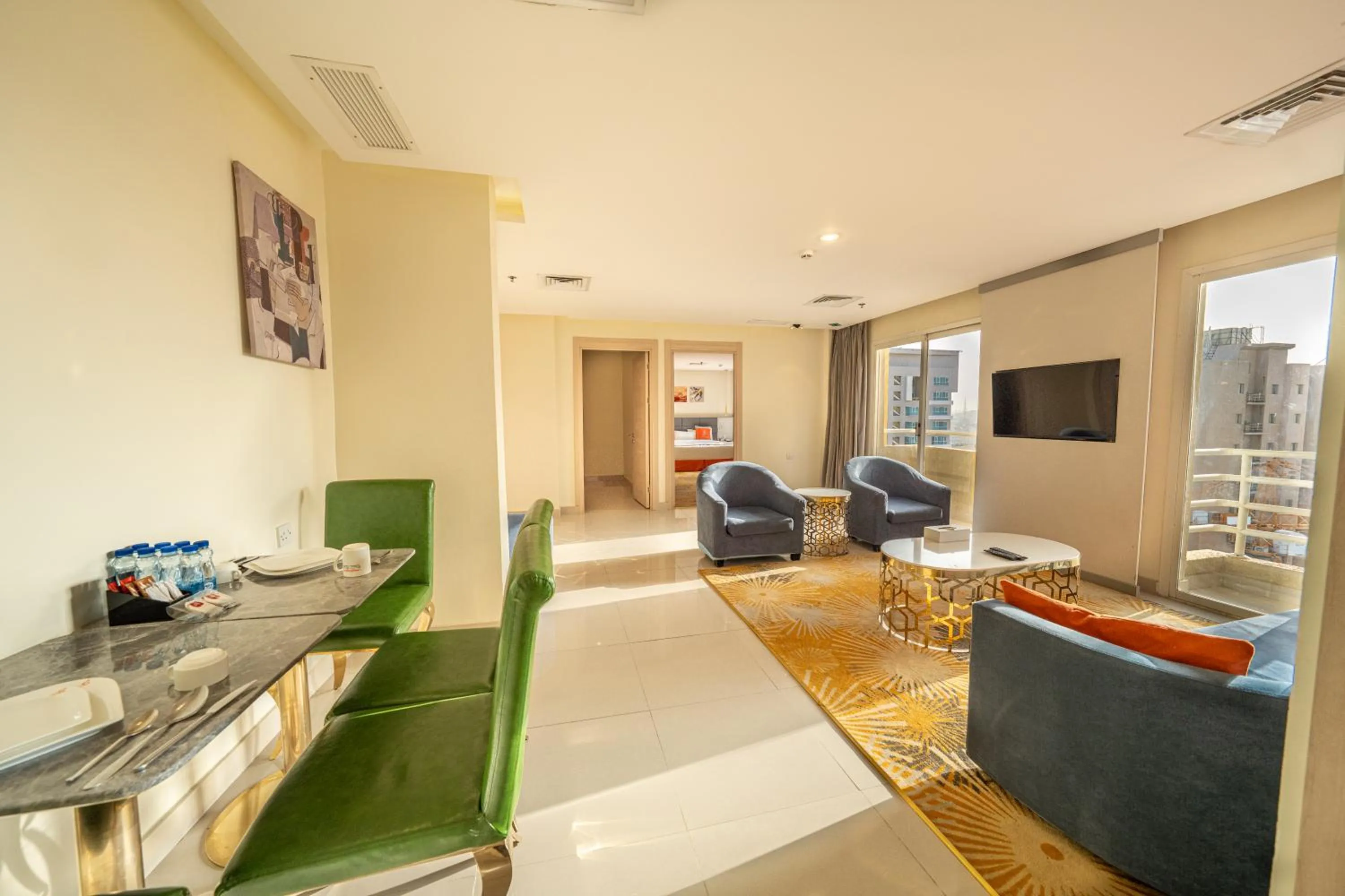 TV and multimedia in وهج للشقق الفندقية Wahaj Hotel Apartments 2