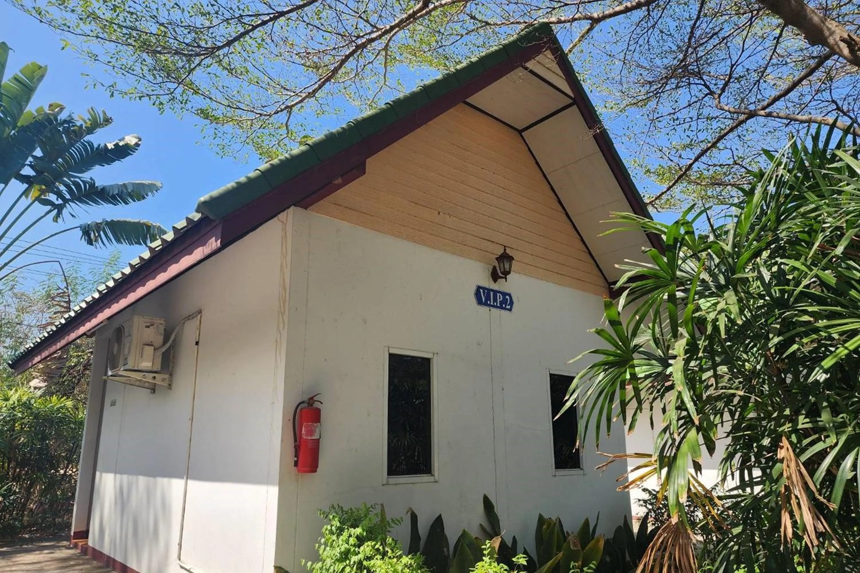 Property building in Rung Rueng Resort