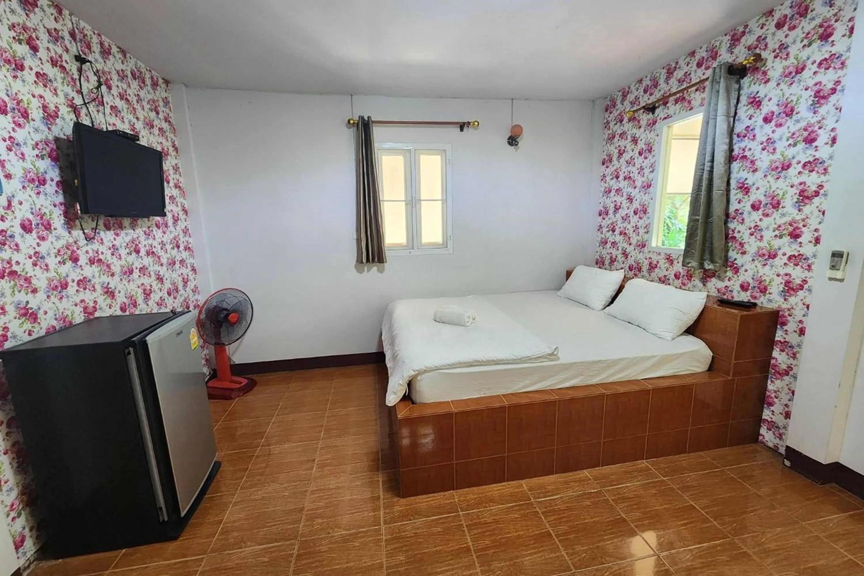 Bedroom, Bed in Rung Rueng Resort