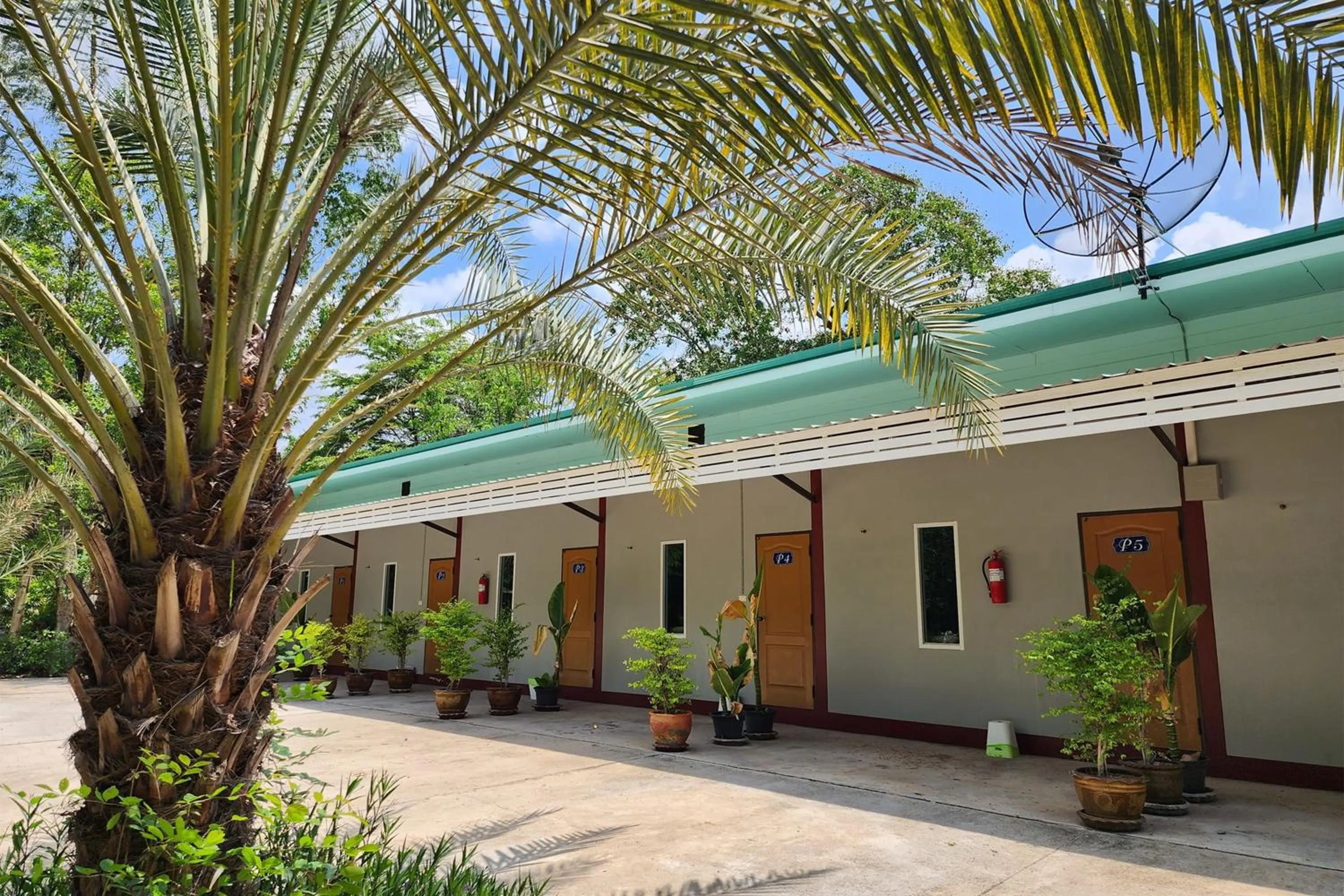 Property building in Rung Rueng Resort