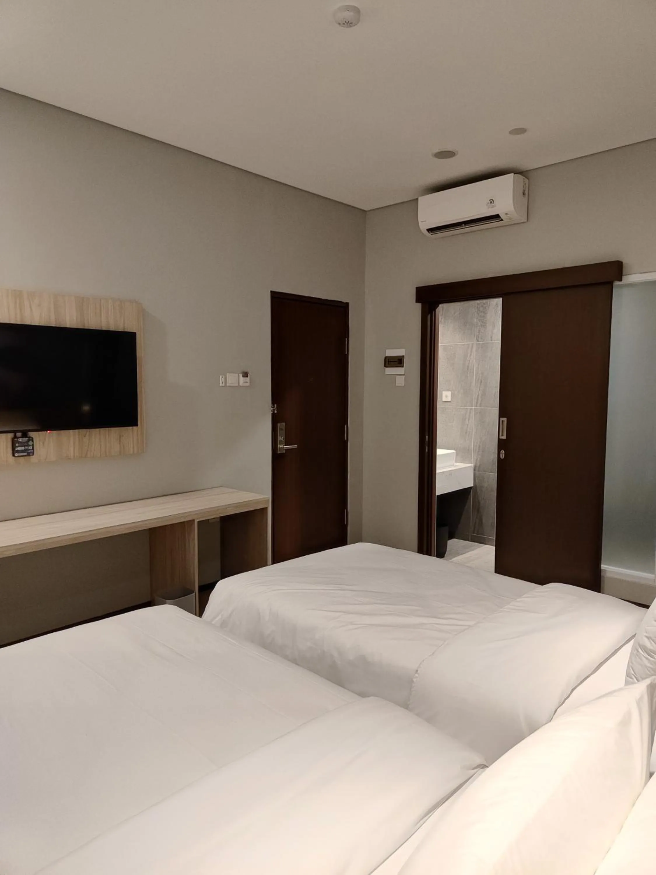 Bed in True Blue Sanno Pluit - Jakarta
