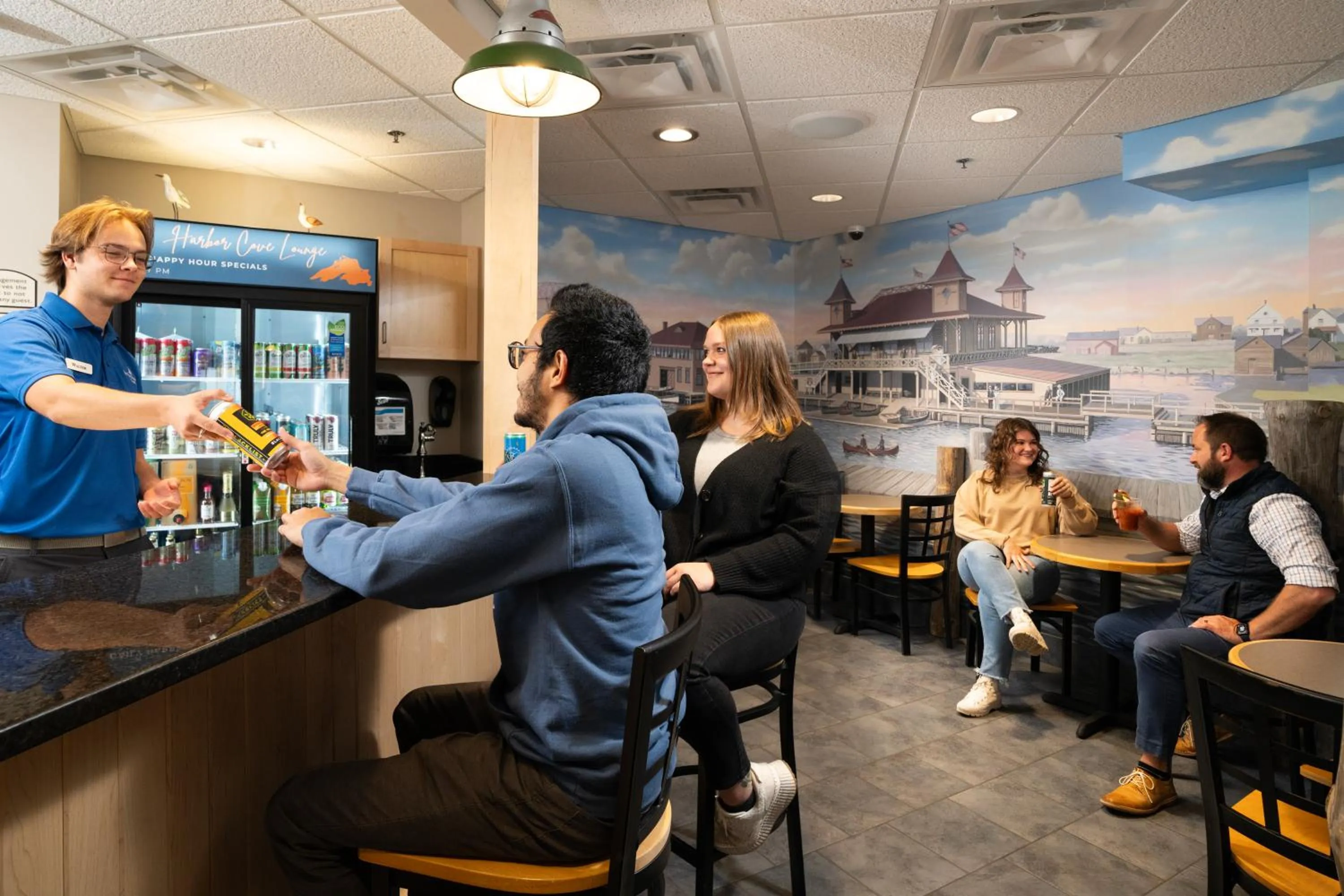 Property building in Park Point Marina Inn