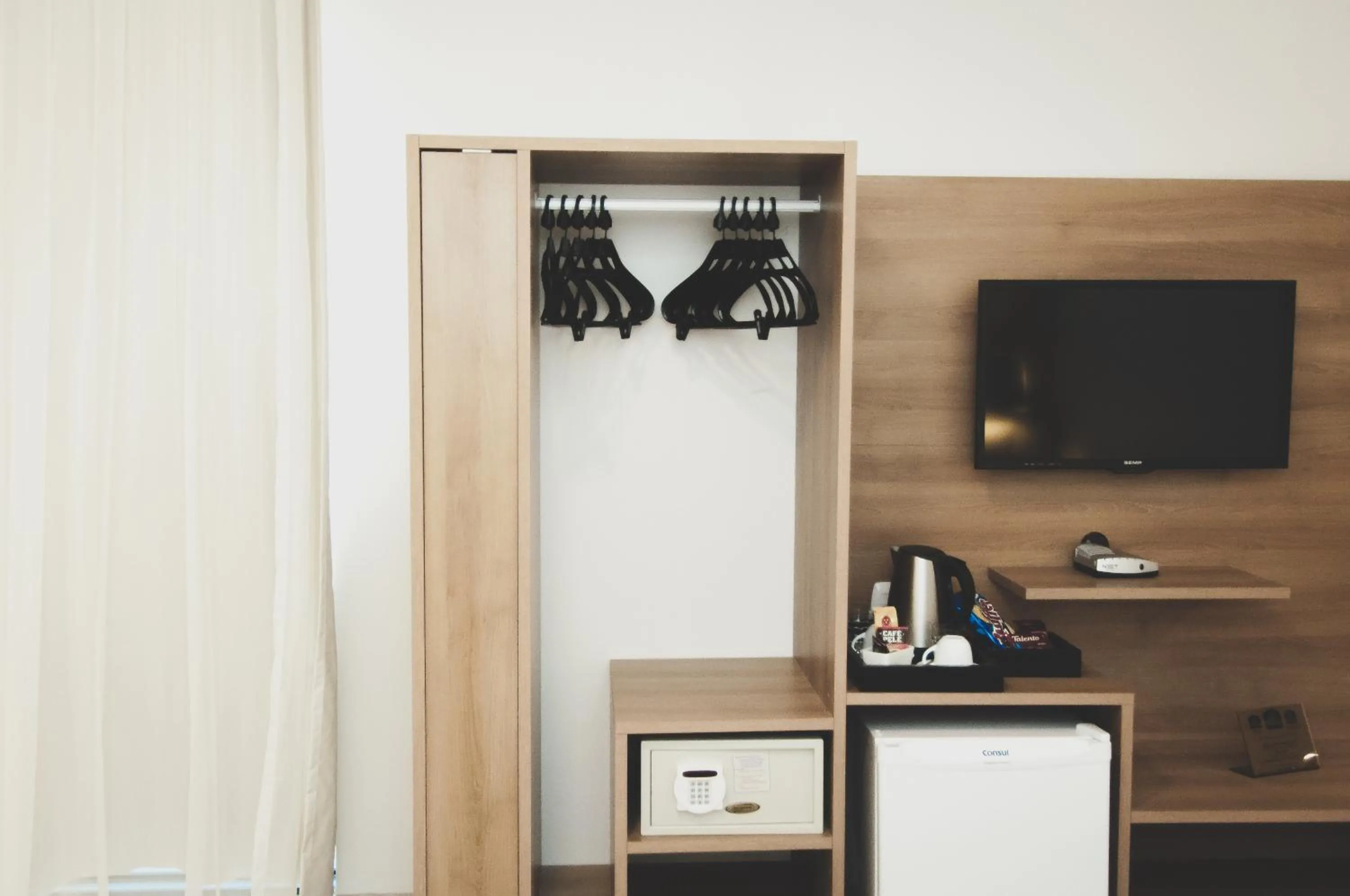 Coffee/tea facilities in Nobile Suites Gran Lumni