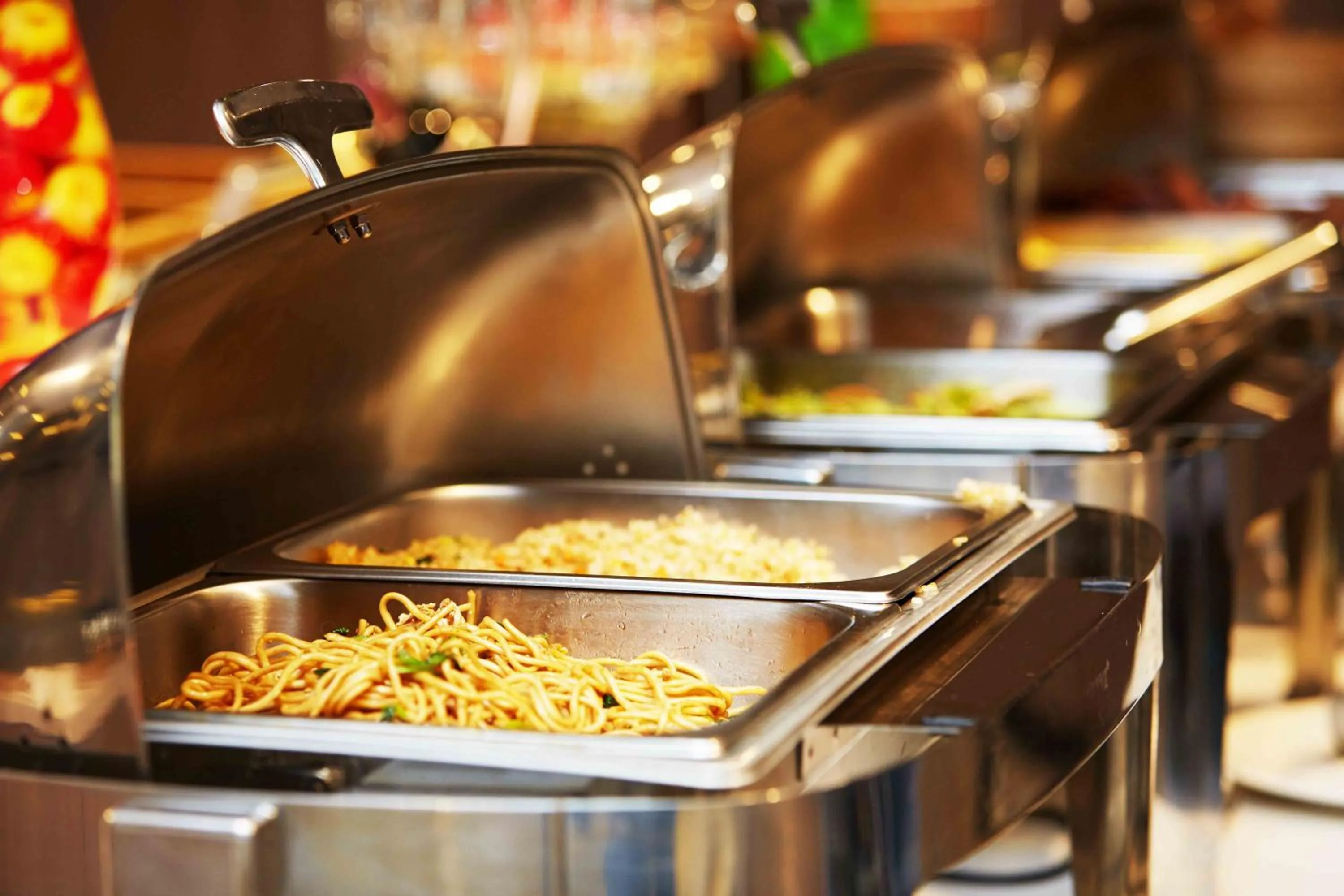 Restaurant/places to eat in Echarm Hotel Dongxing Minzu Road