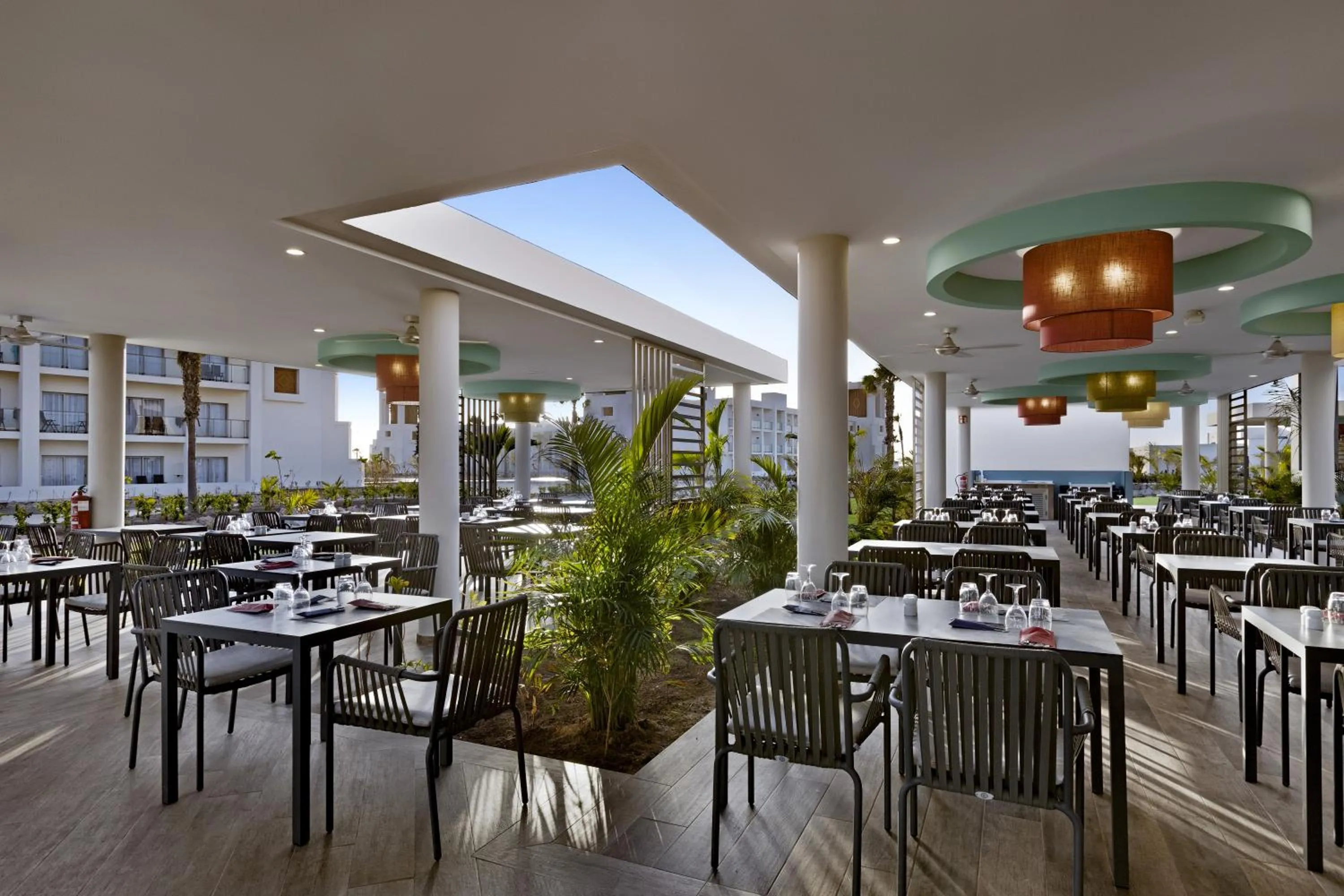 Restaurant/places to eat in Hotel Riu Palace Santa Maria - All Inclusive
