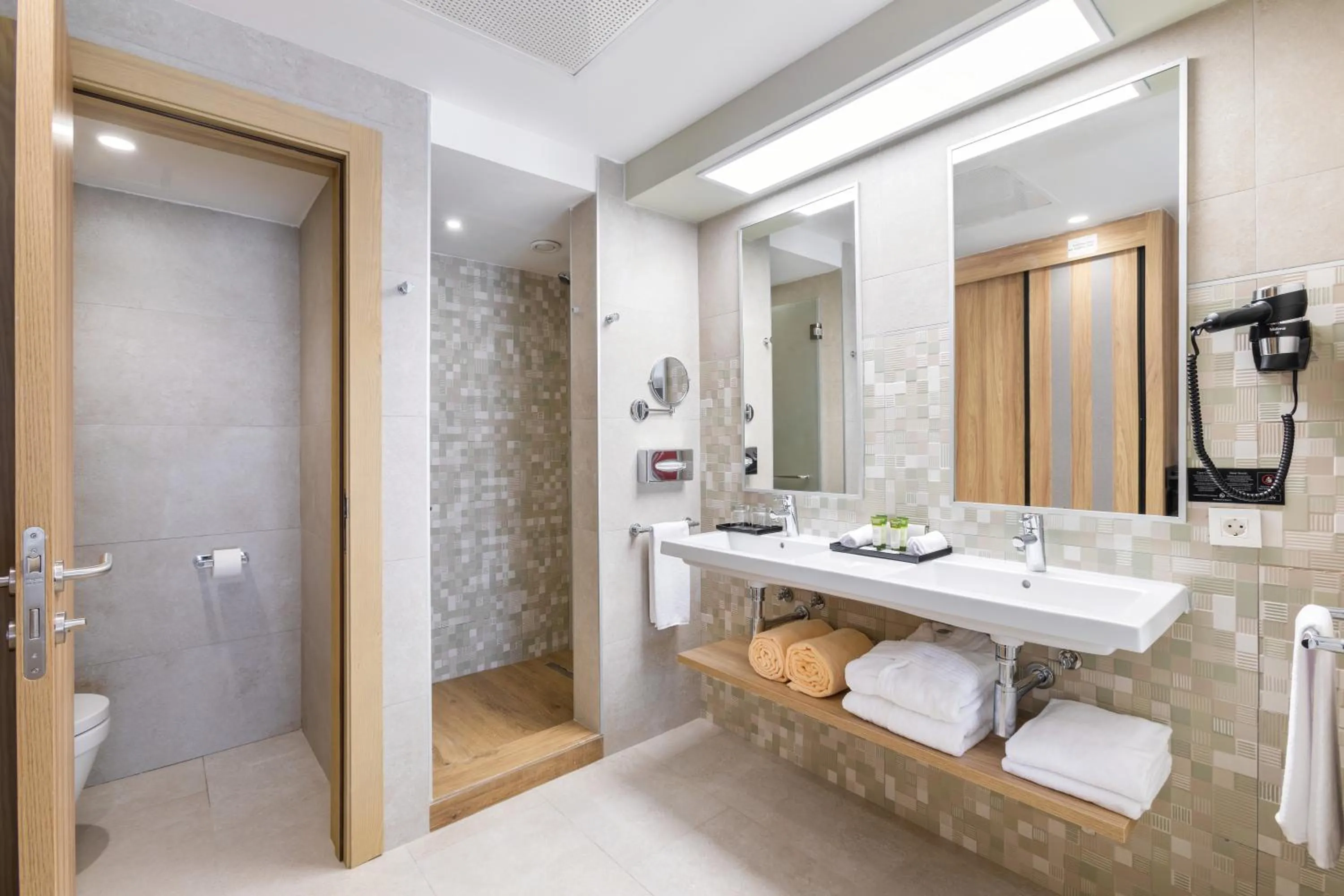 Shower in Hotel Riu Karamboa - Adults Only - All Inclusive