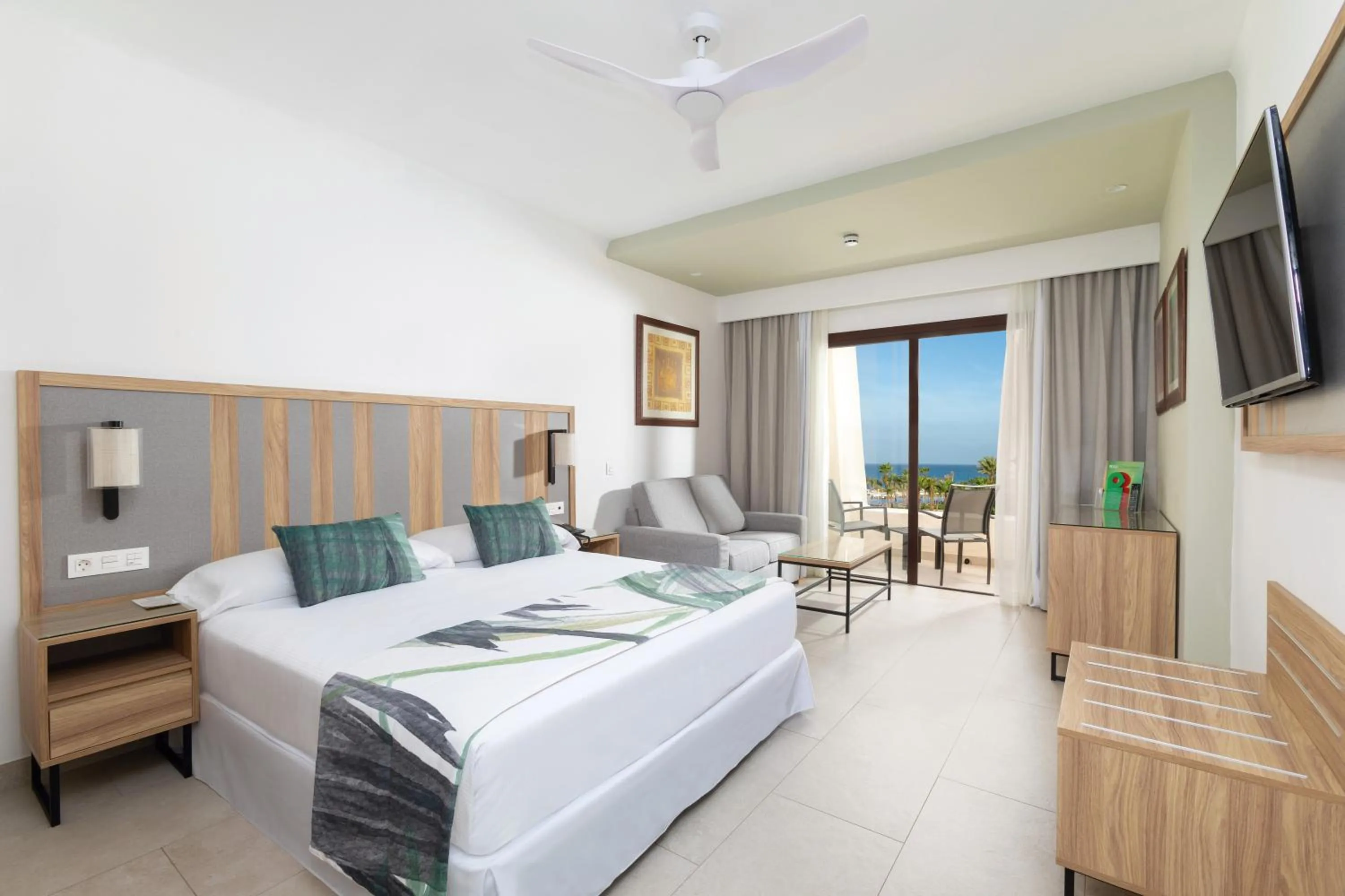 Bed in Hotel Riu Karamboa - Adults Only - All Inclusive