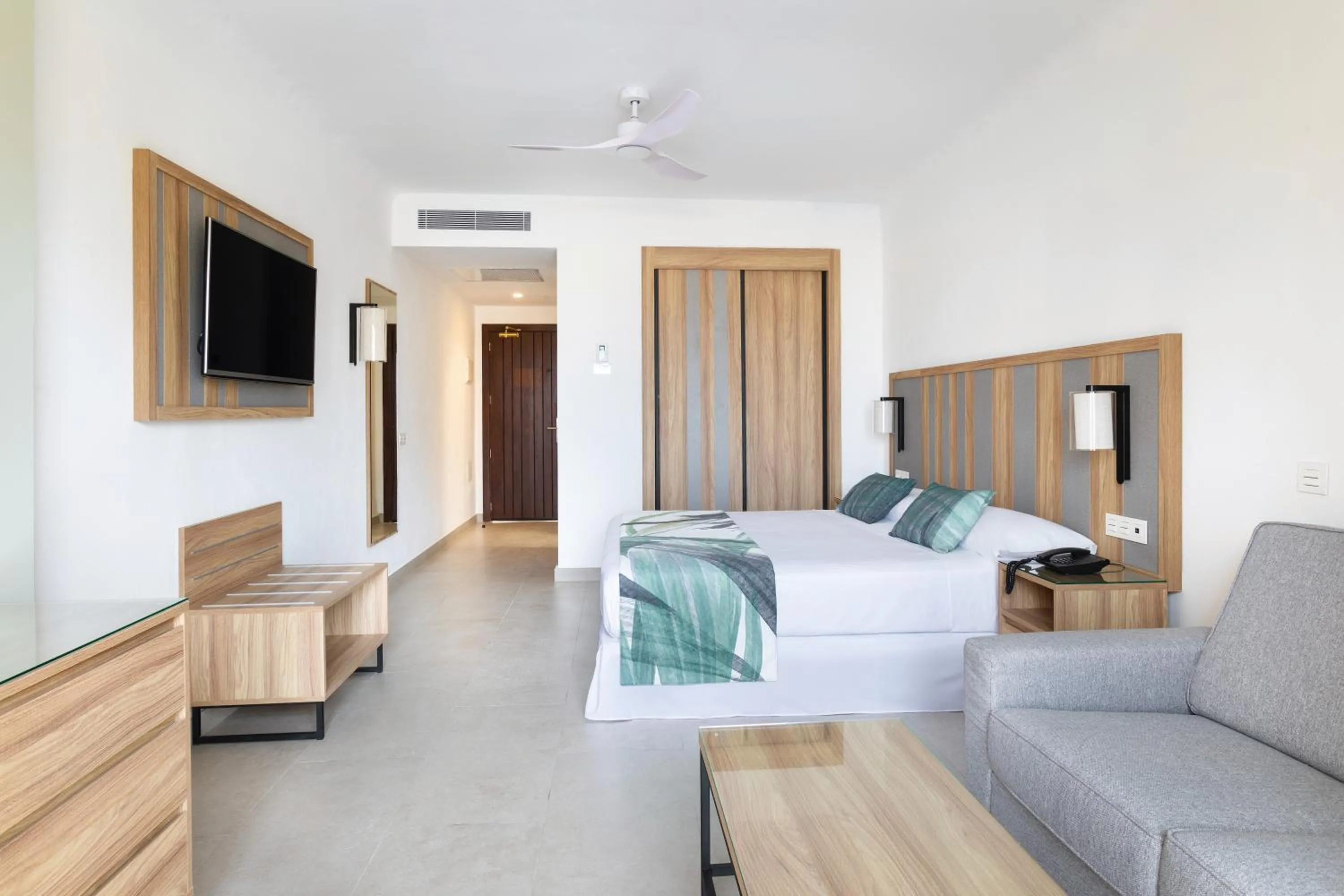 Bed in Hotel Riu Karamboa - Adults Only - All Inclusive