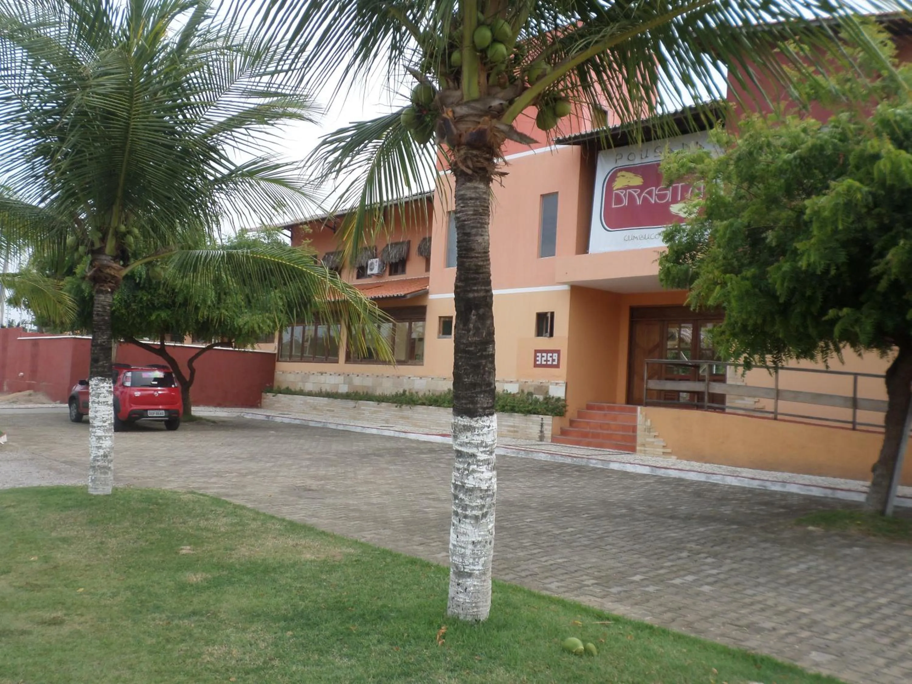 Facade/entrance in Pousada Brasita