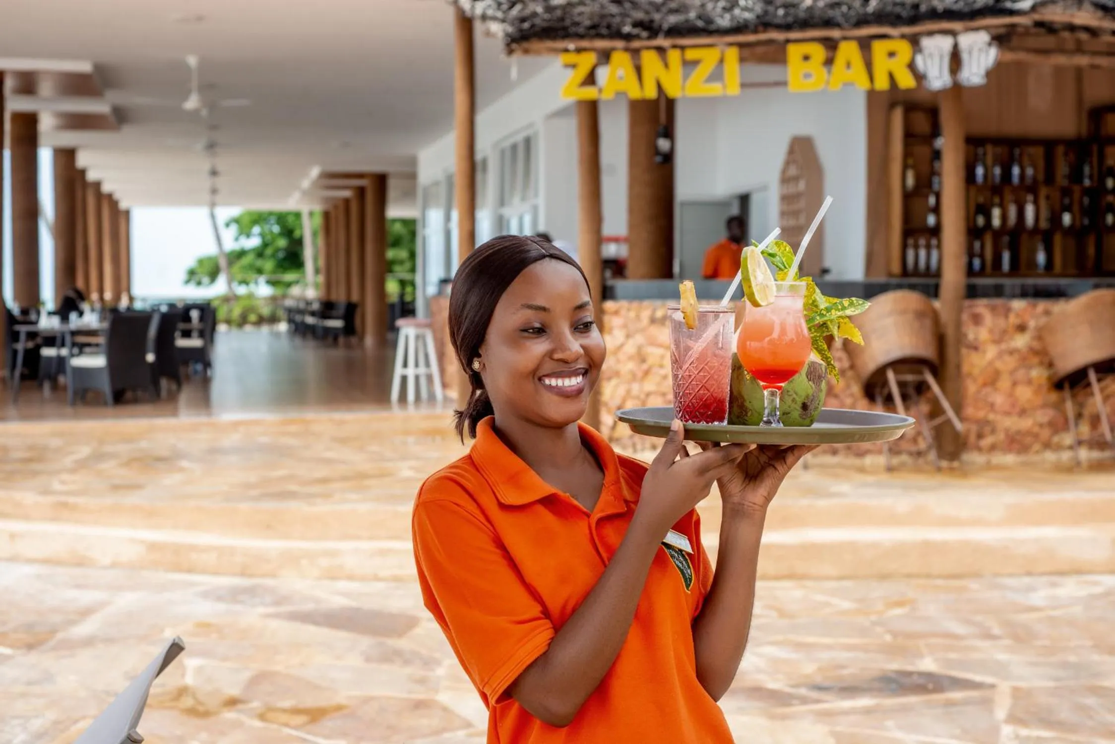 Lounge or bar in Royal Mandarin Hotel & Resort